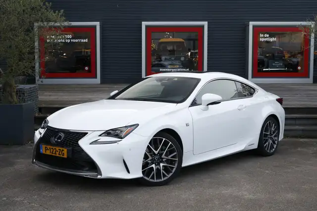 Lexus RC 300h F SPORT Line | Schuif kanteldak | Parelmoer lak |