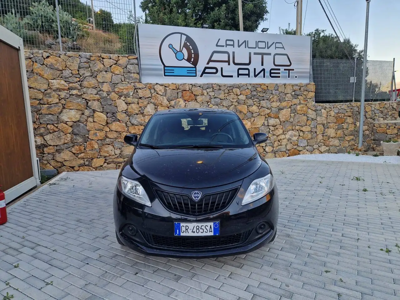 Lancia Ypsilon