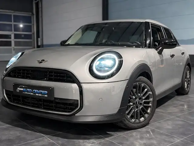 MINI Cooper C Headup display / zetel + stuurverwarming / LED