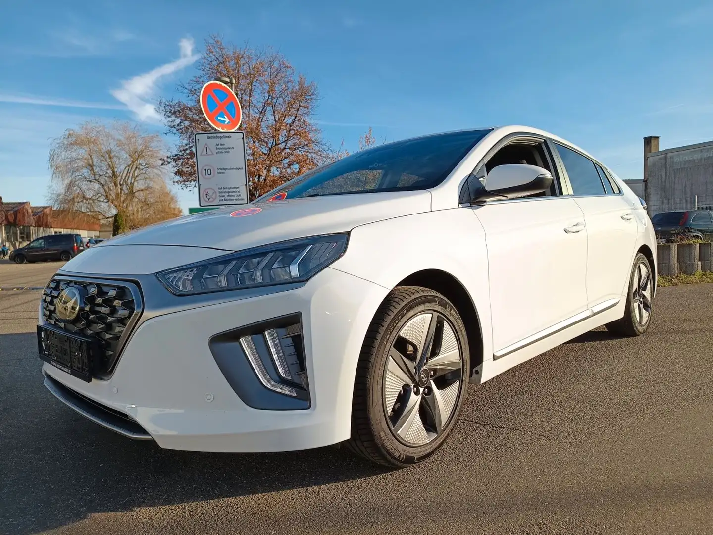 Hyundai IONIQ Ioniq Style Hybrid Weiß - 1
