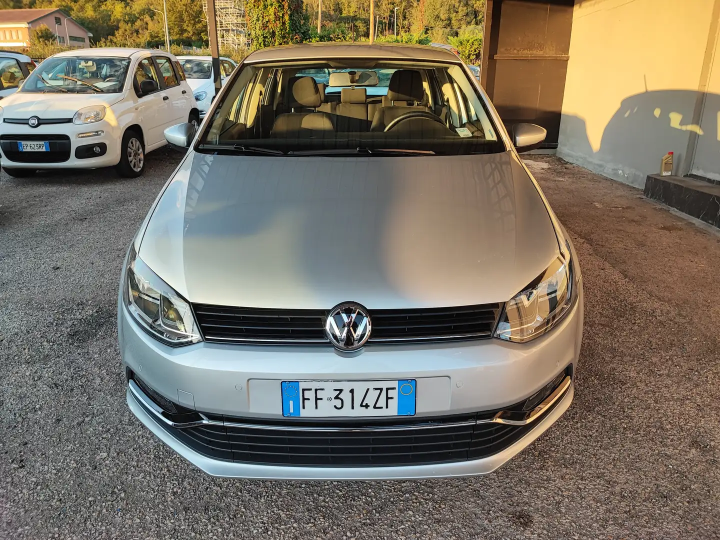 Volkswagen Polo Polo 2016 5p 1.2 tsi bm Highline dsg Argent - 2