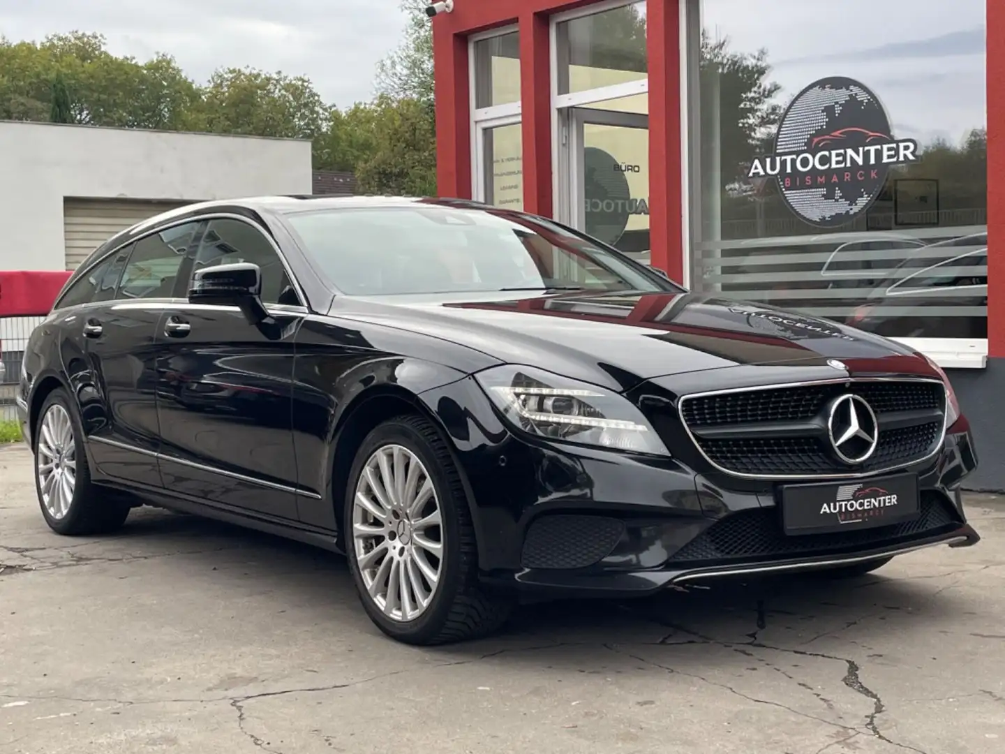 Mercedes-Benz CLS 400 CLS 400 4-MATIC Shooting Brake Zwart - 2