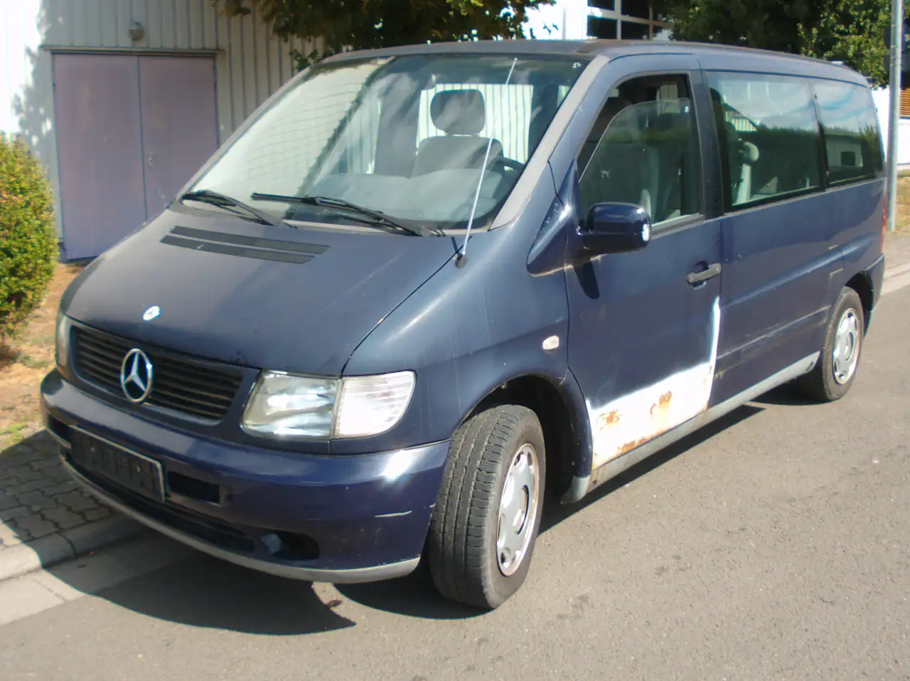 Mercedes-Benz Vito 230 TD, foto 1