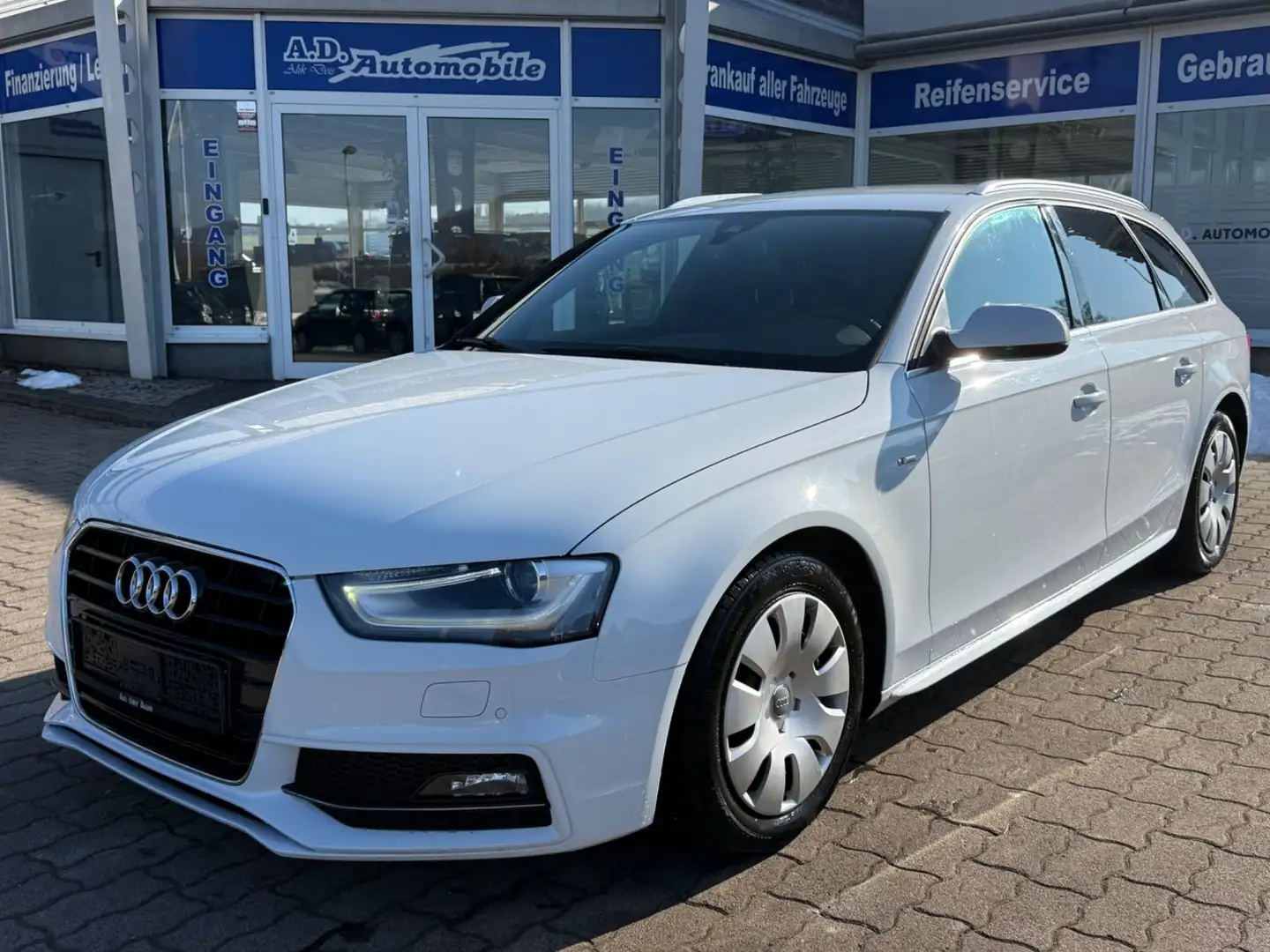 Audi A4 Avant S line Sportpaket plus/Automatik/Assis Weiß - 1