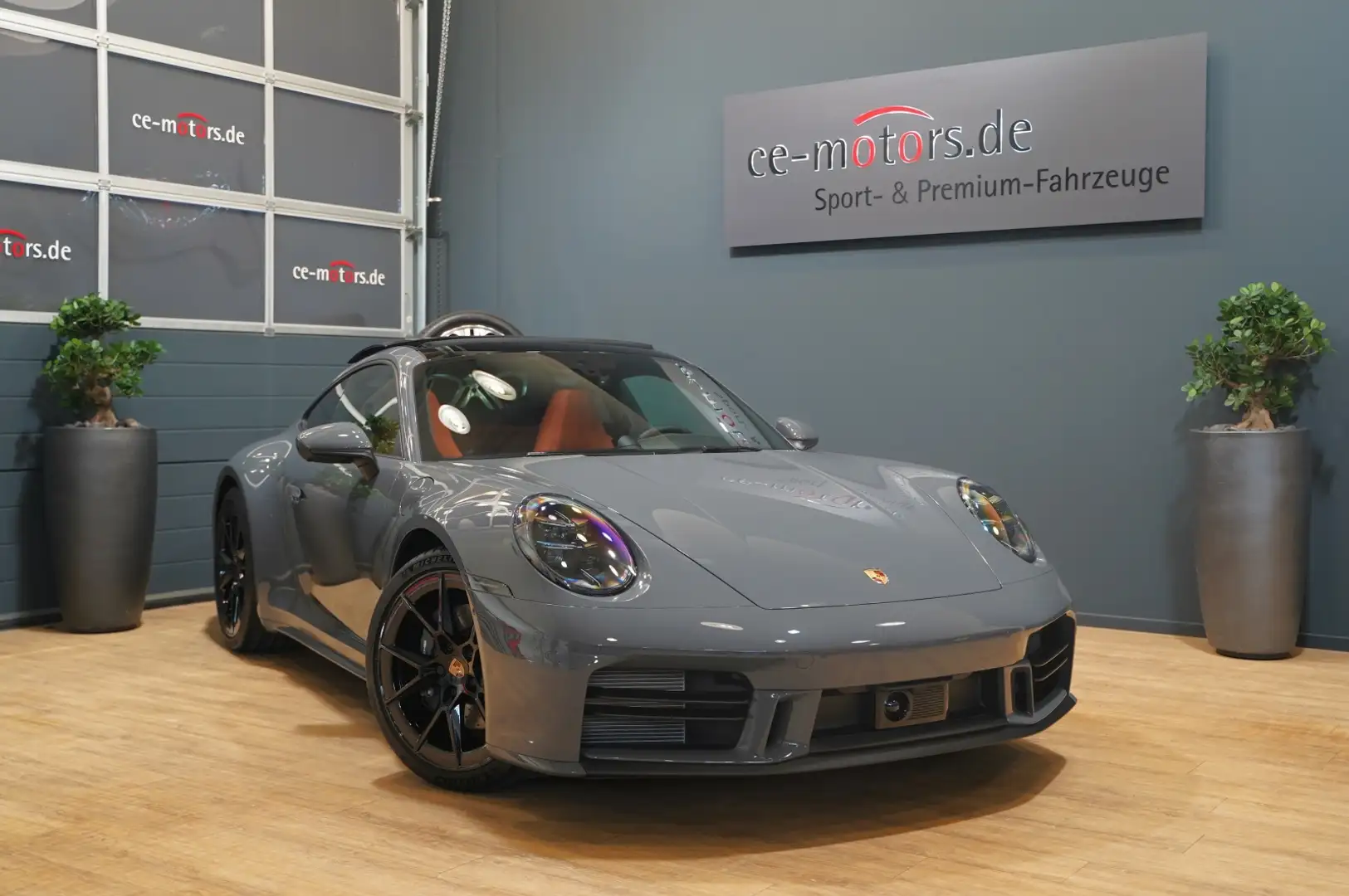 Porsche 911 992.2 Carrera 3.0 *MY 2025*SPORT-DESIGN*BOSE*ACC Grau - 1