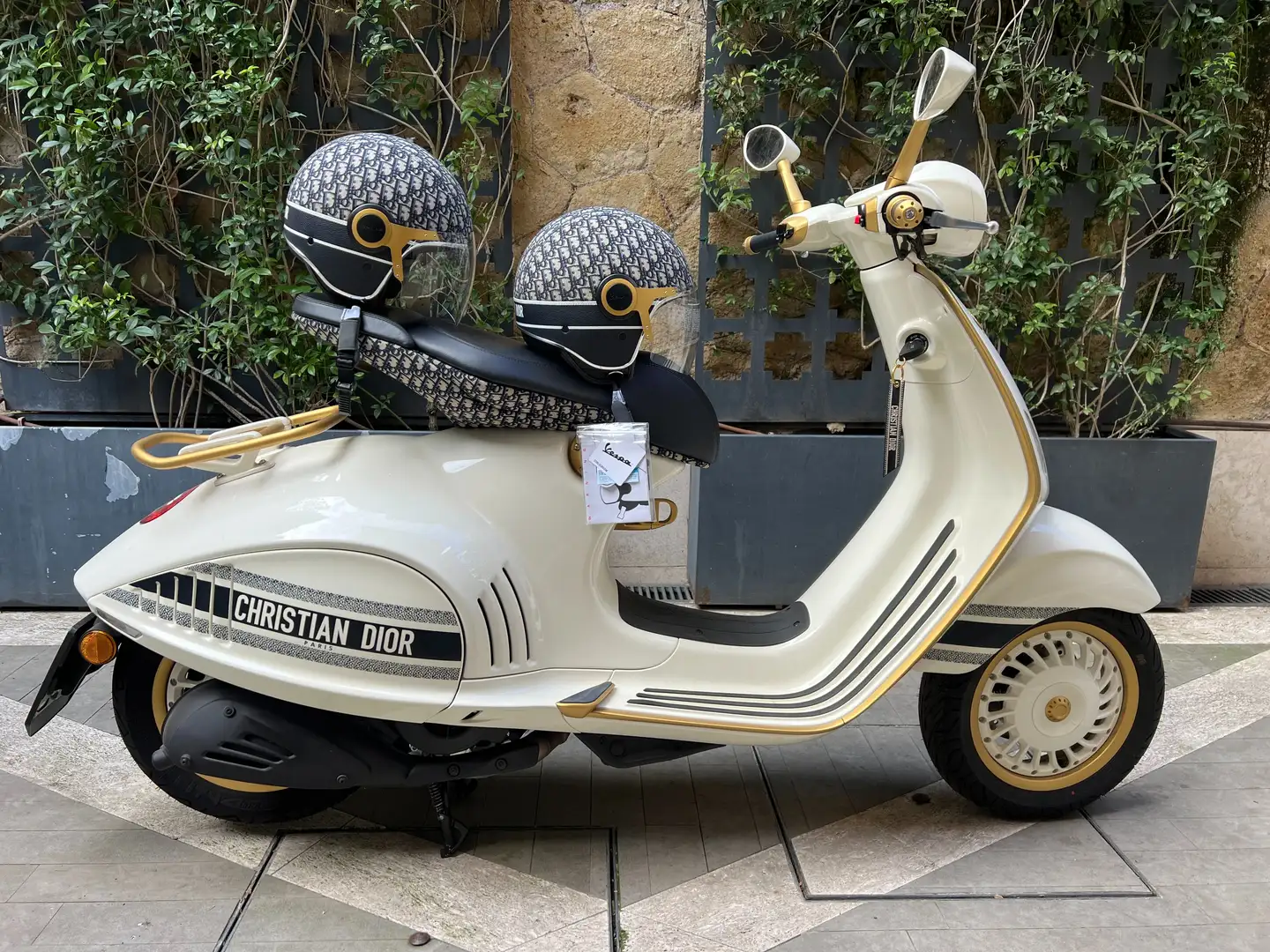 Vespa 946 VESPA DIOR 946 Wit - 1