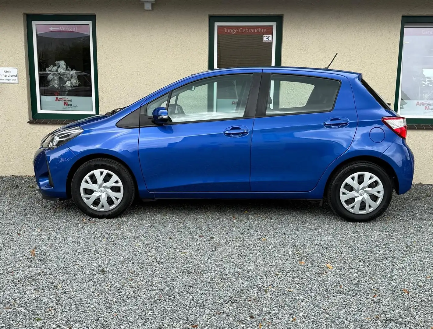 Toyota Yaris Comfort Klima/Sitzheizung/Rückfahrkamera Bleu - 2