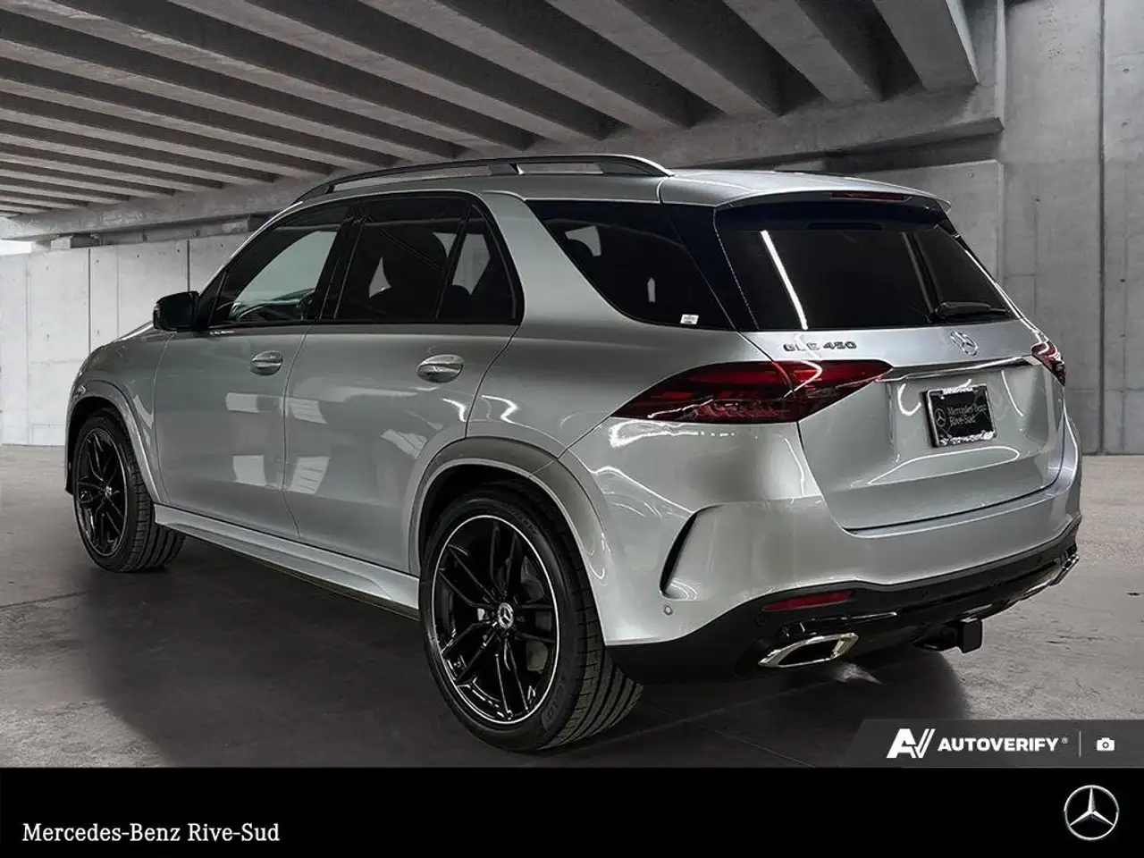 Mercedes-Benz GLE снимка Mercedes-Benz GLE