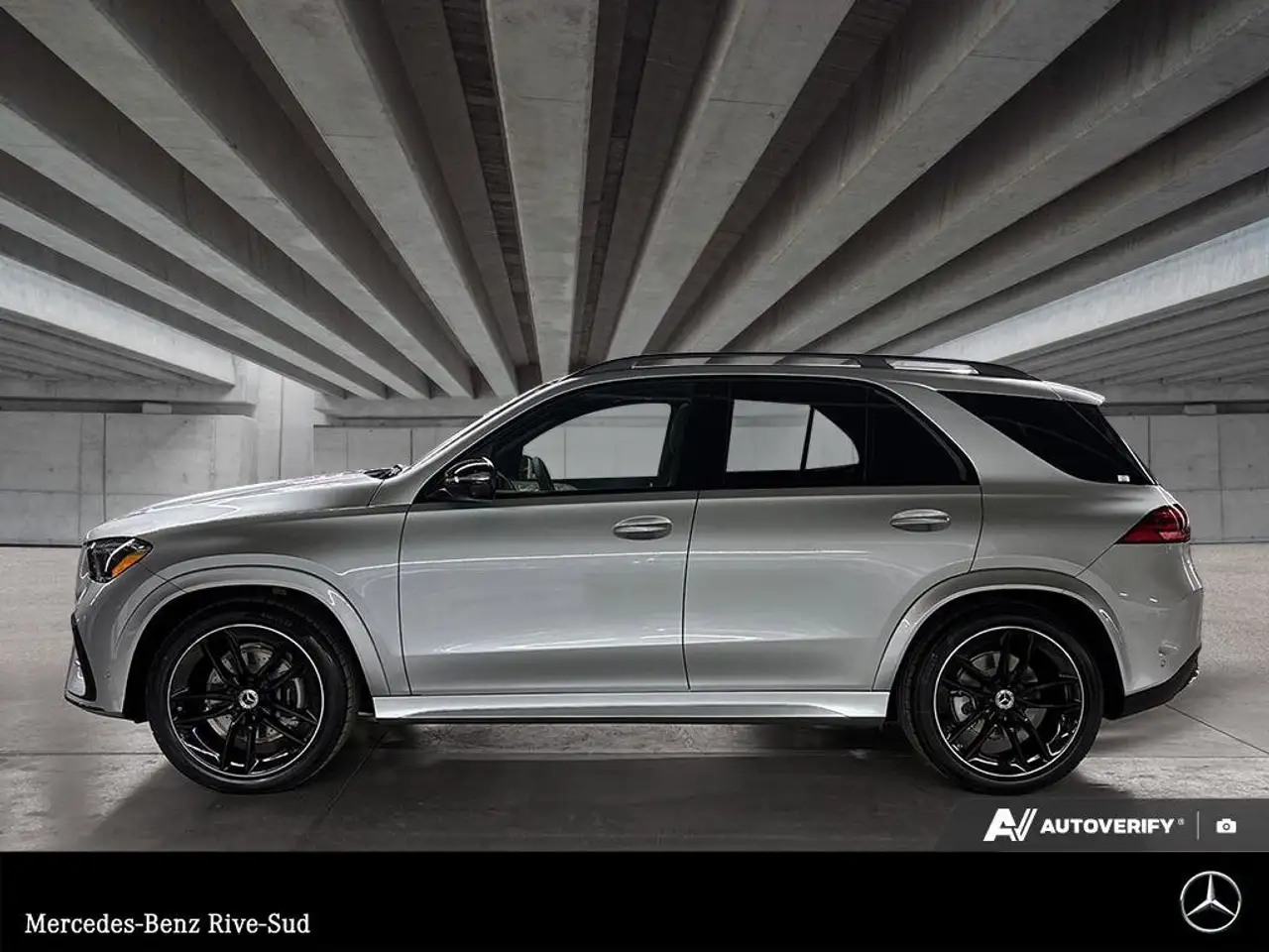 Mercedes-Benz GLE снимка Mercedes-Benz GLE