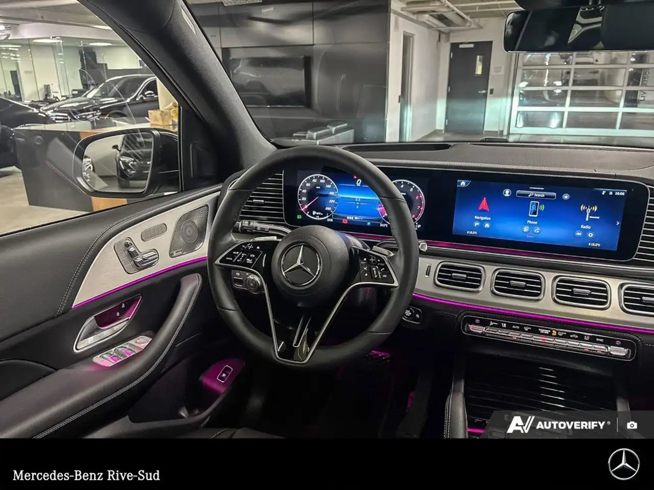 Mercedes-Benz GLE снимка Mercedes-Benz GLE