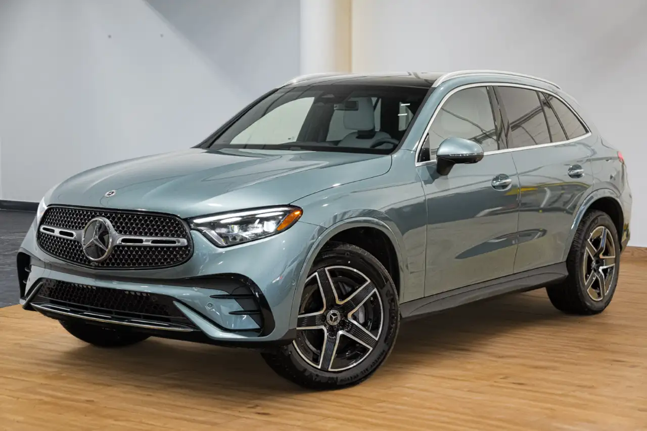2026 Mercedes-Benz GLC