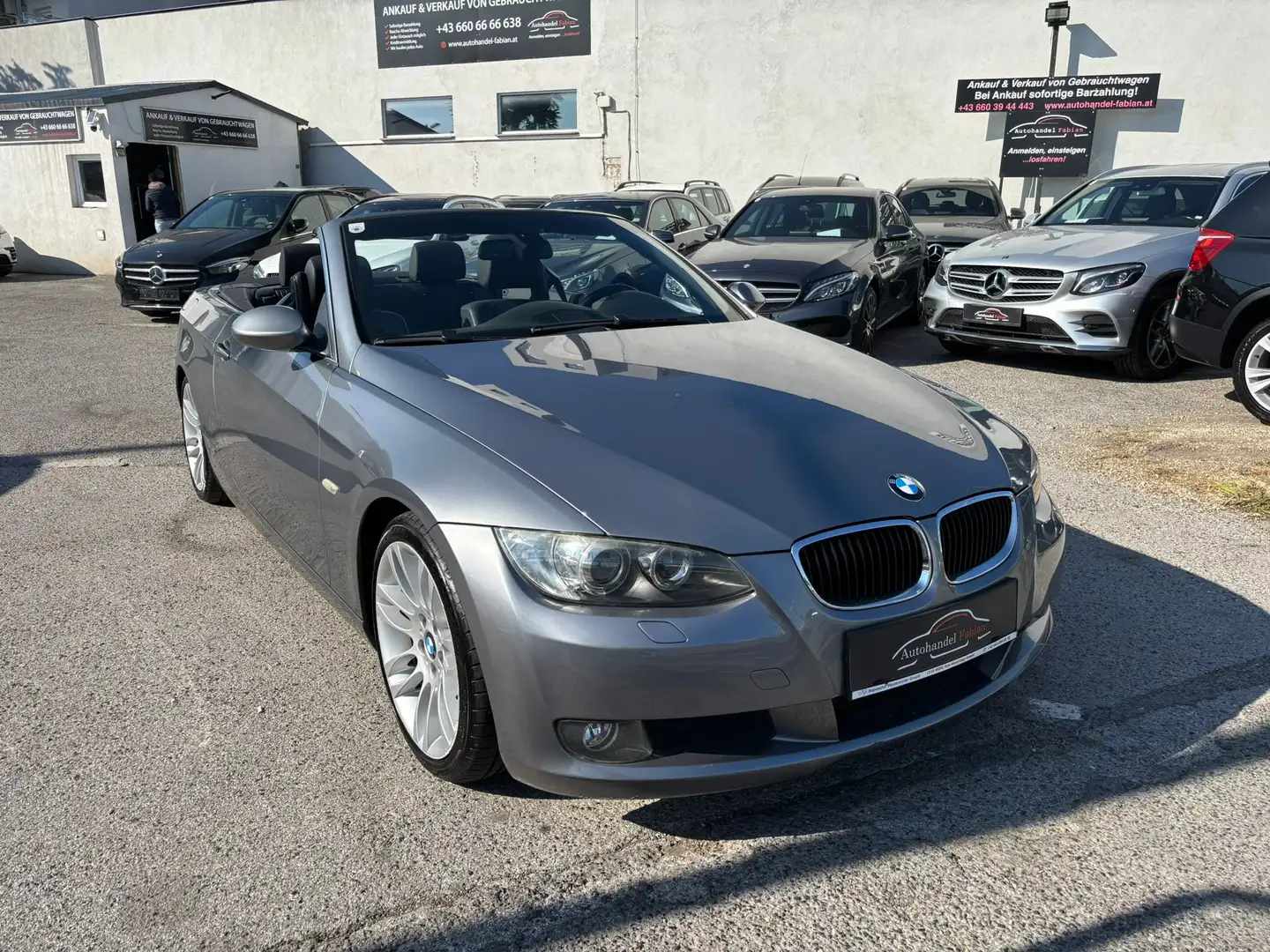 BMW 320 i Cabrio Autom. 170PS Parkhilfe Sitzheiz Xenon Gris - 1