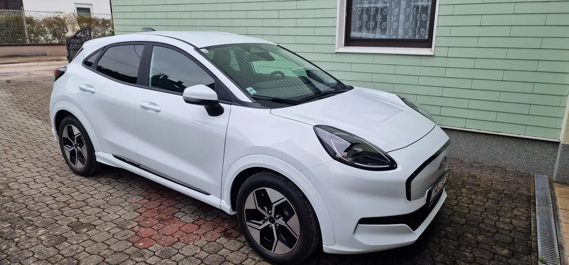 Ford Puma Gen-E Puma E-Gen 43kWh Weiß - 2