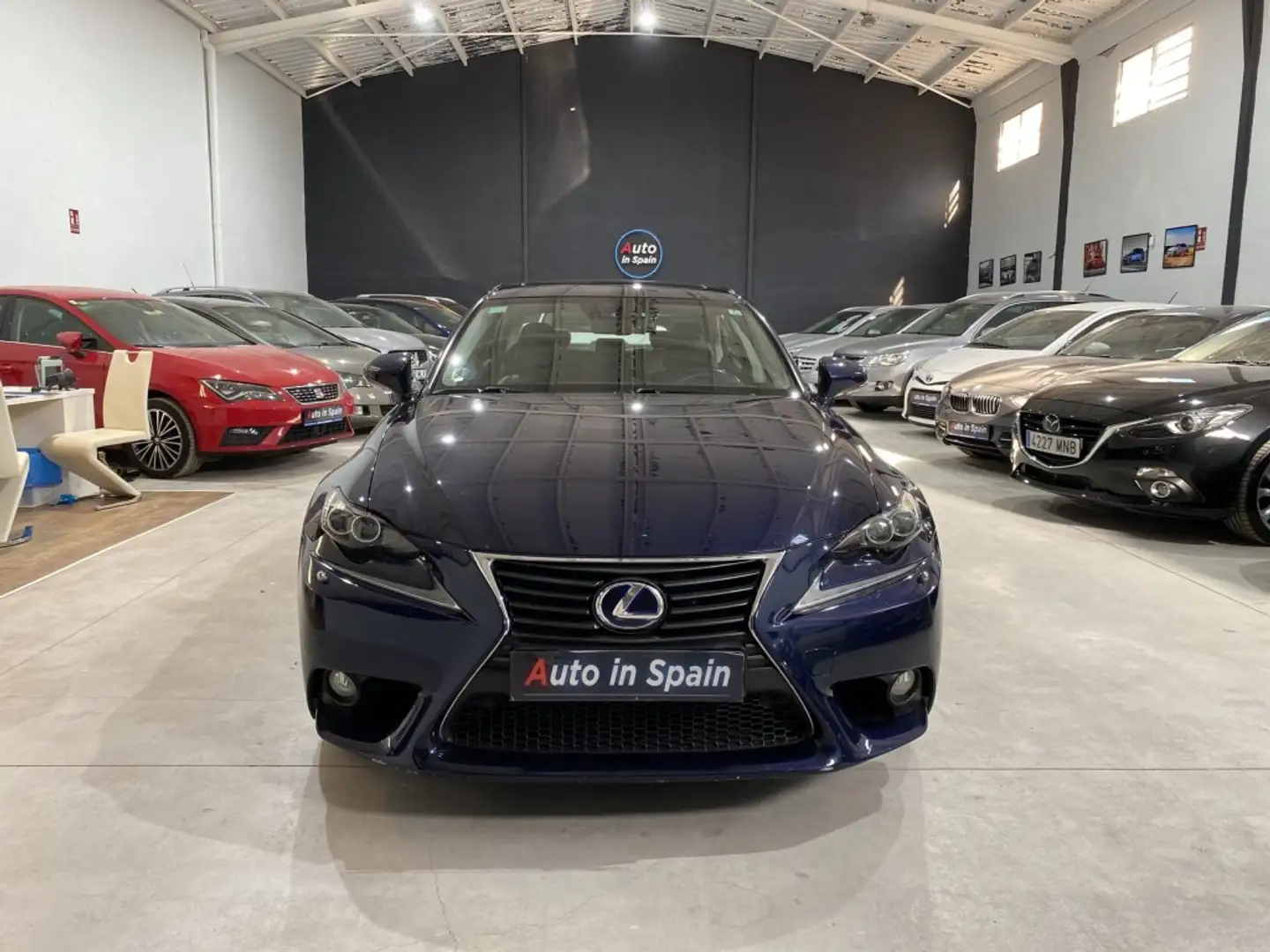 Lexus IS 300 300h Hybrid Kék - 2