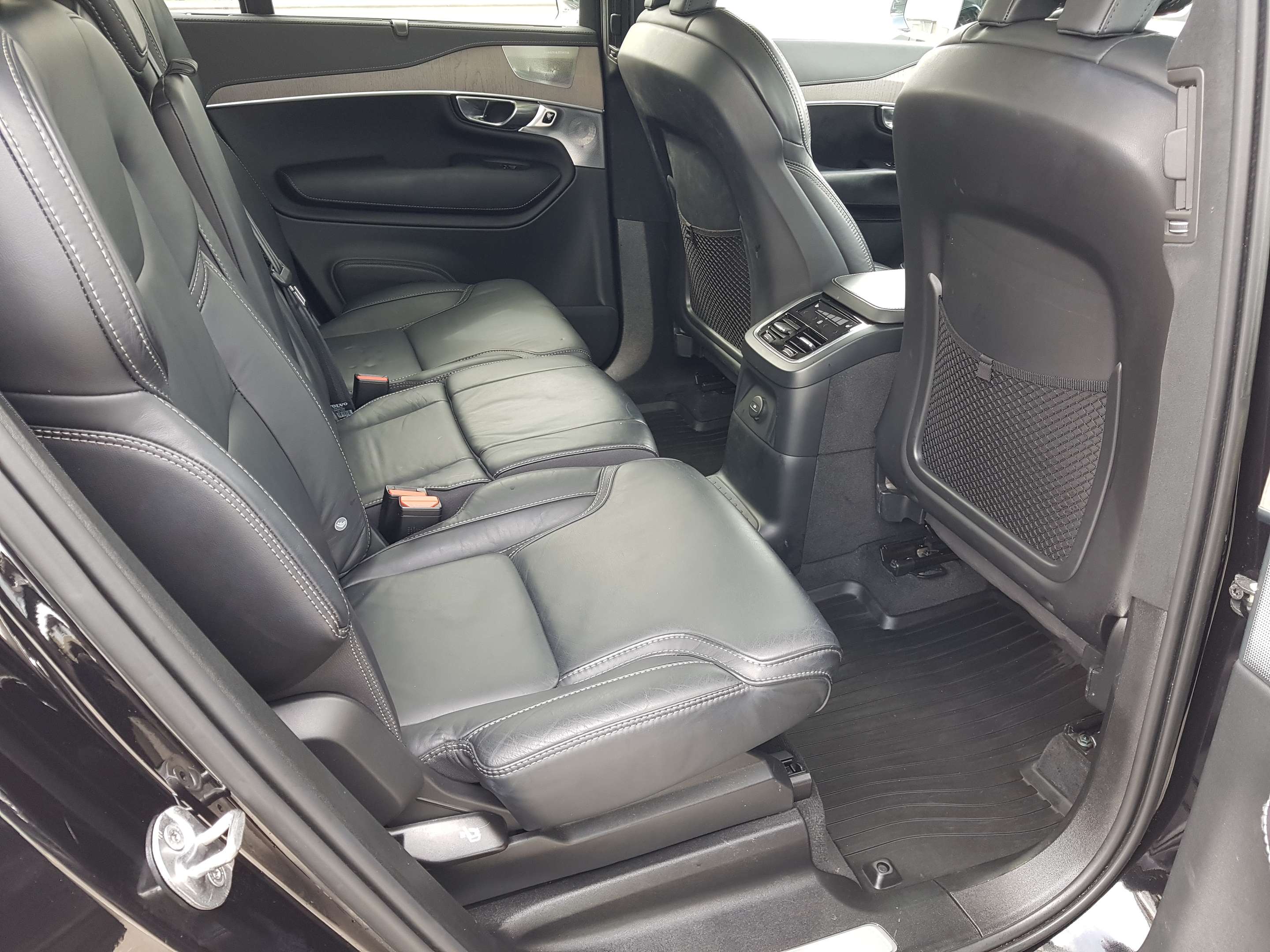 2022 Volvo XC90 Recharge Inscription Extended Range thumb 17