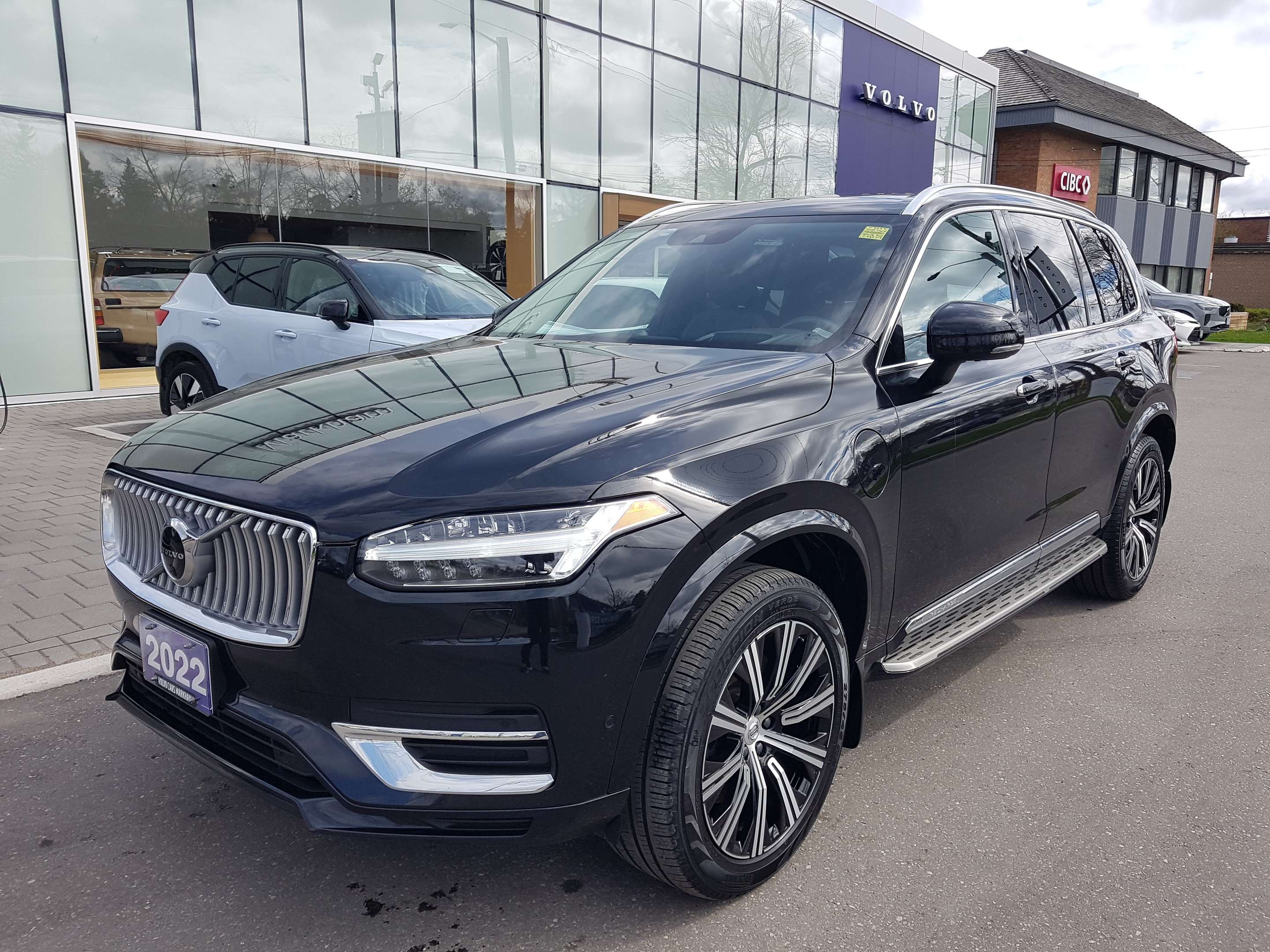 2022 Volvo XC90 Recharge Inscription Extended Range alt 3