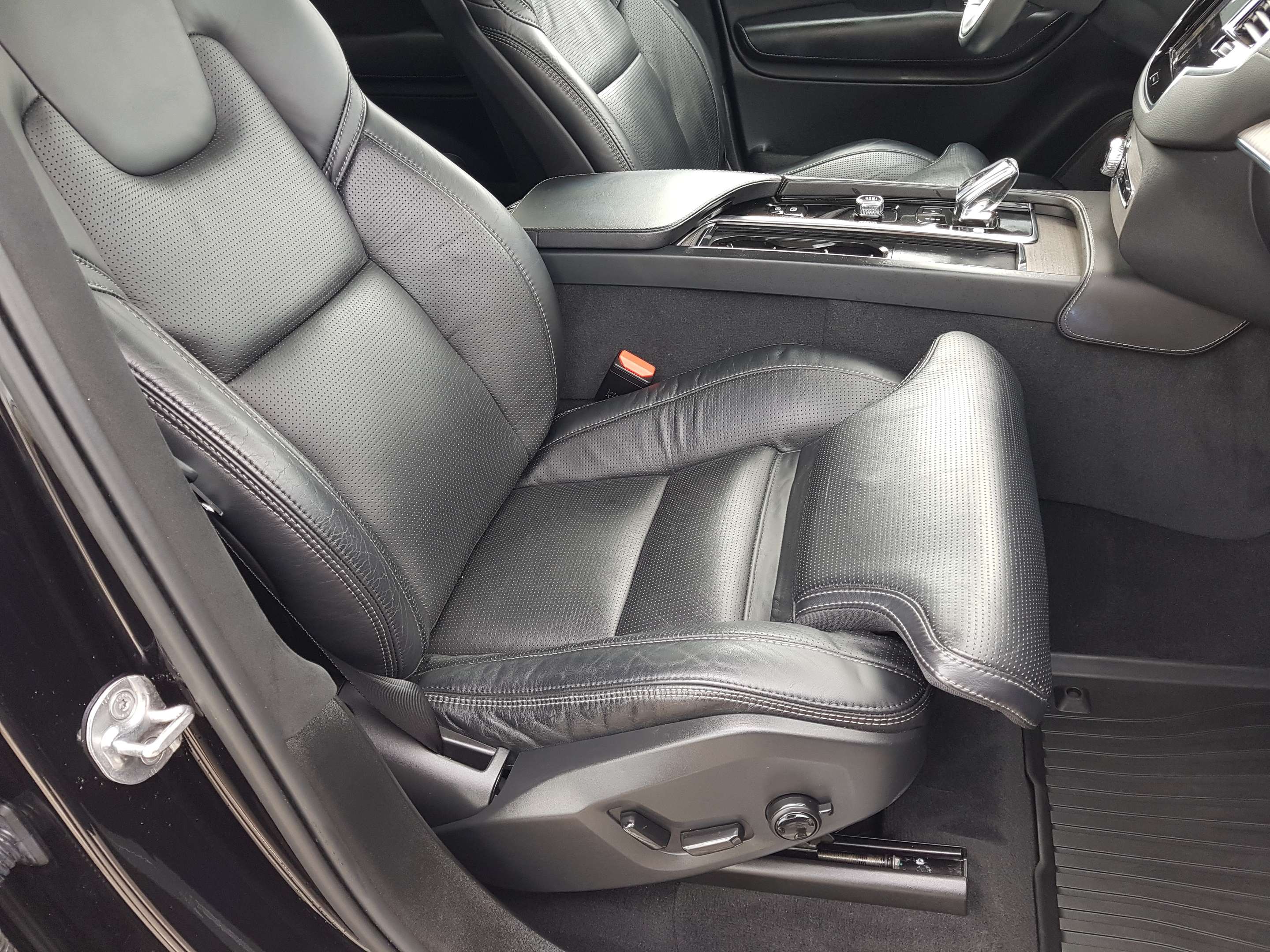 2022 Volvo XC90 Recharge Inscription Extended Range thumb 20