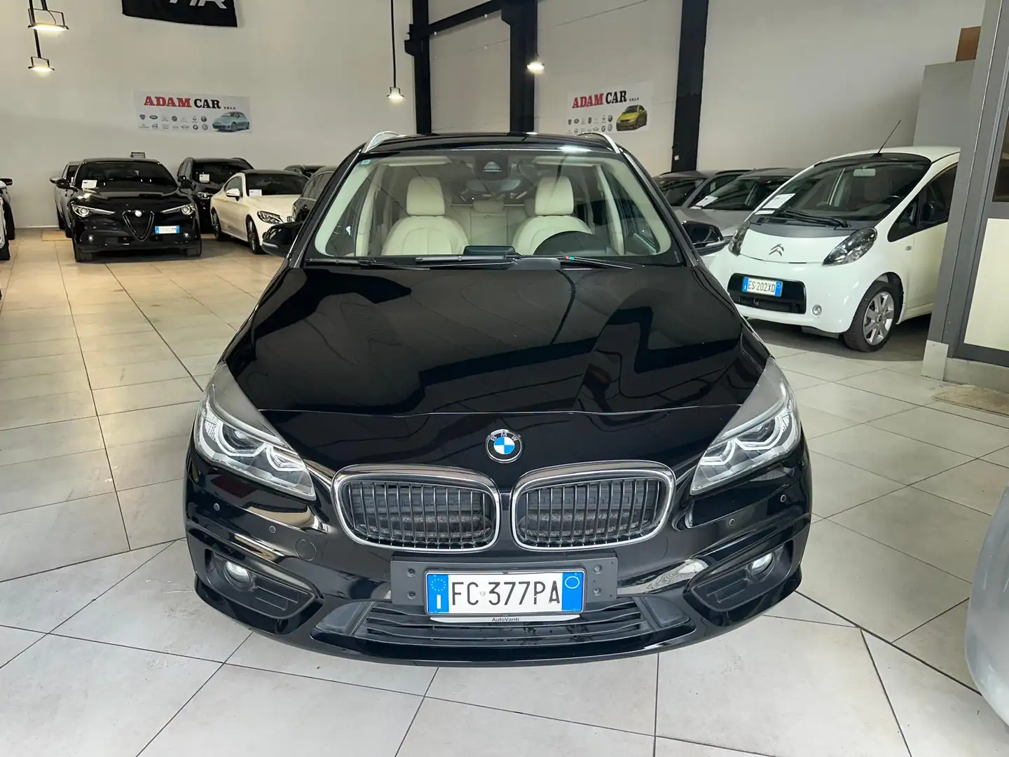 BMW 216 Serie 2 F45 216d Active Tourer Luxury Schwarz - 1
