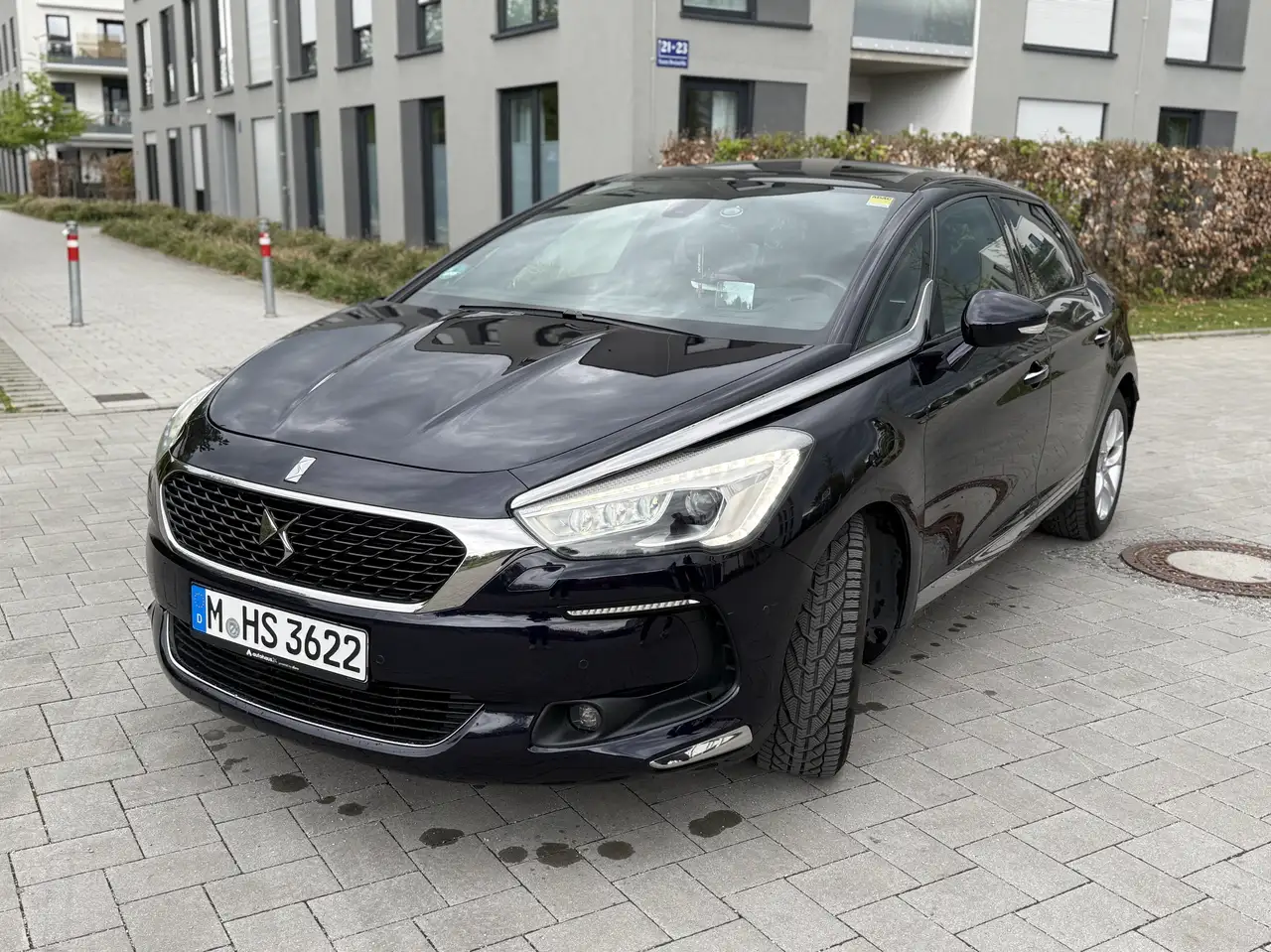 DS Automobiles DS 5