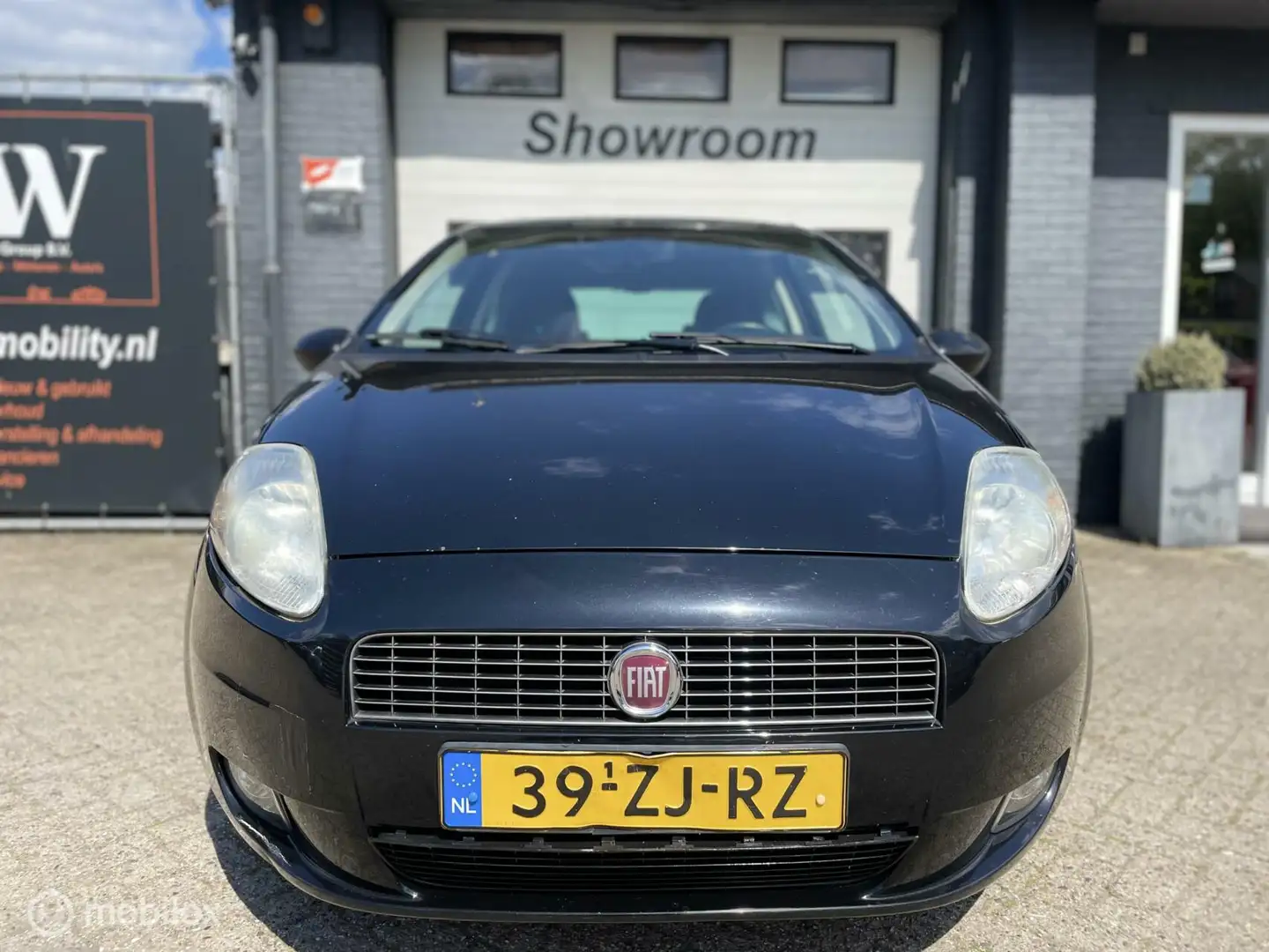 Fiat Punto 1.4 GT Turbo veel vermogen! met nieuwe APK! Zwart - 2