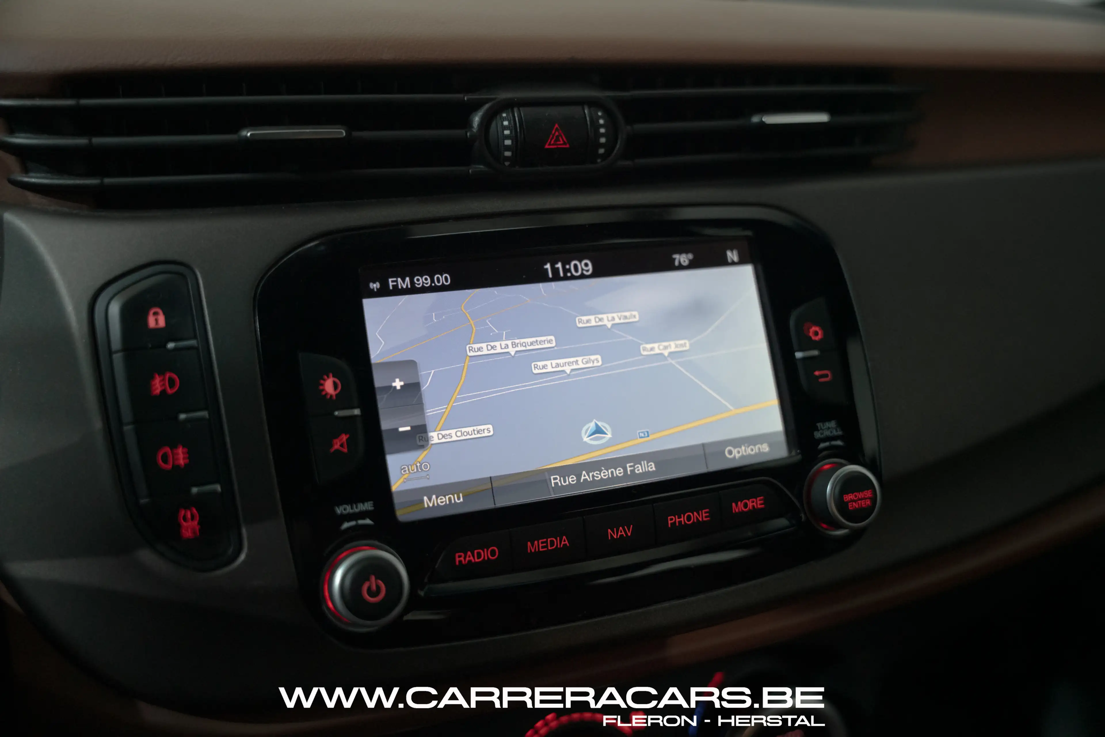 Alfa Romeo Giulietta 1.6JTDm Progression*|PDC*CUIR*NAVI*CRUISE*GARANTIE — photo 9