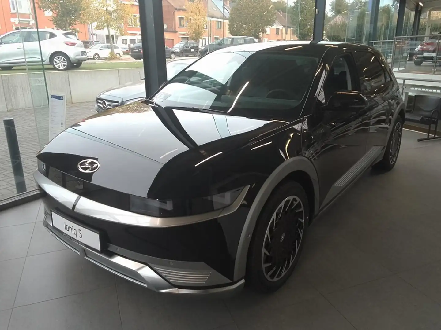 Hyundai IONIQ 5 E2a Balance Vision EV 77Kwh 325 AWD Negru - 1