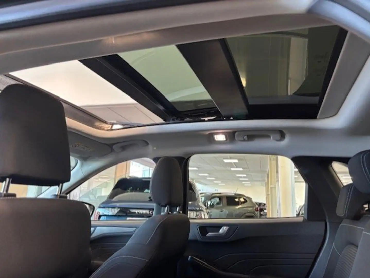 Ford Kuga 2.5 EcoBoost FWD PHEV Titanium/Navigatie/1j gar(1) Grigio - 2
