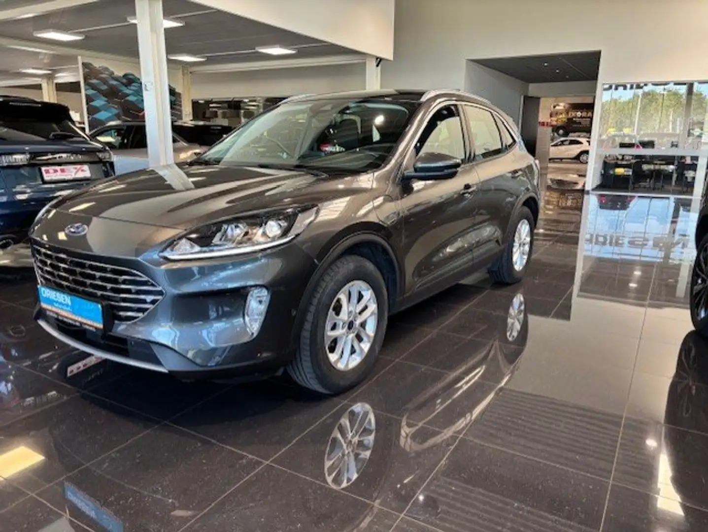Ford Kuga 2.5 EcoBoost FWD PHEV Titanium/Navigatie/1j gar(1) Grigio - 1