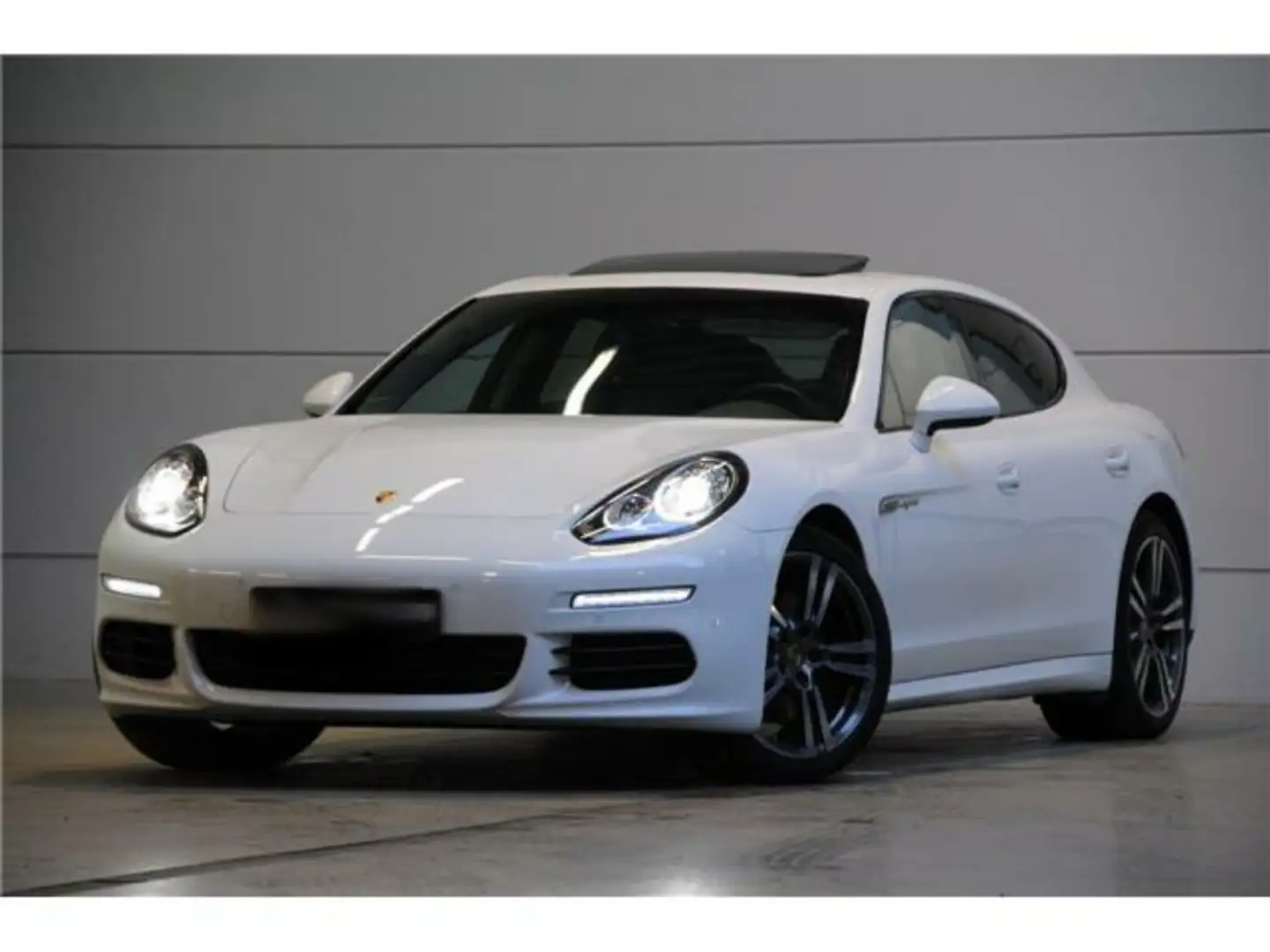 Porsche Panamera Panamera S E-Hybrid Wit - 1