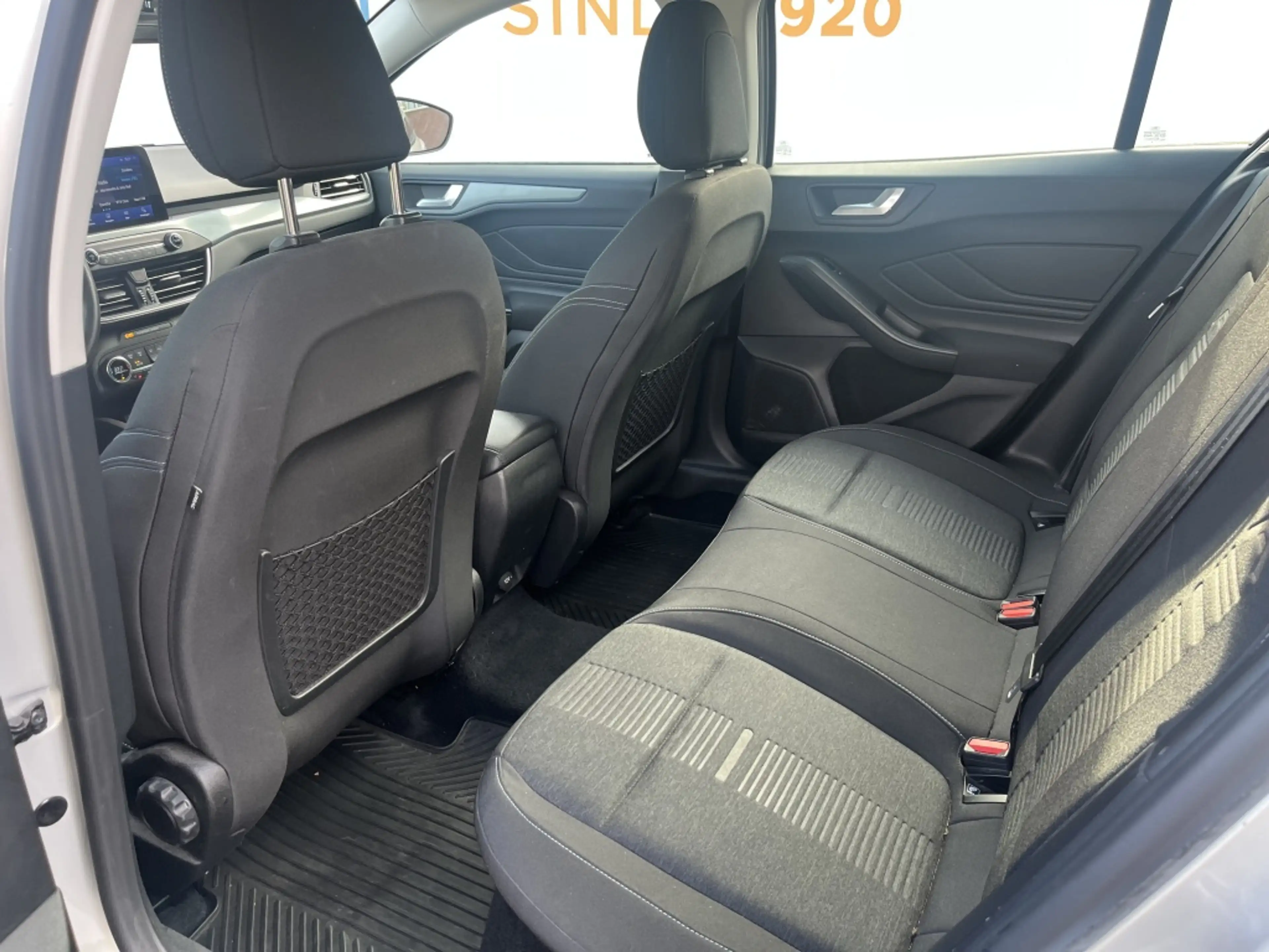 Ford Focus Wagon 1.0 EcoB. Active Bns COMFORT PACK! WINTERPAC — photo 11