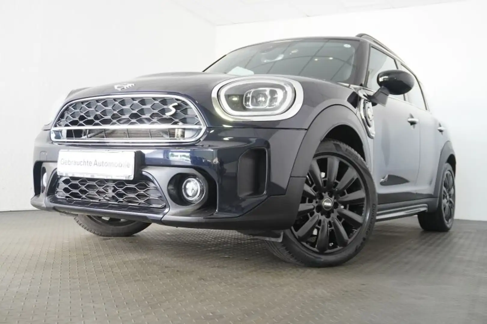 MINI Cooper SE Countryman Cooper SE ALL4 Countryman *NAVI.HUD.LEDER.RFK* Noir - 2