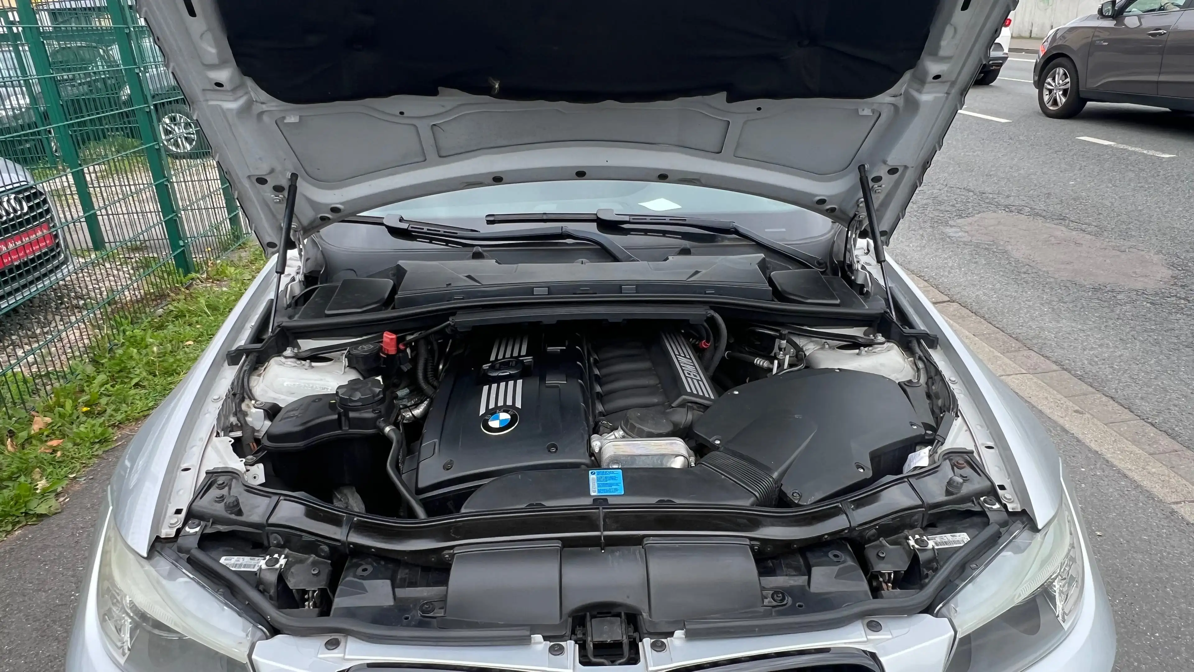BMW 325 3er 325i Aut. Edition Sport — photo 10
