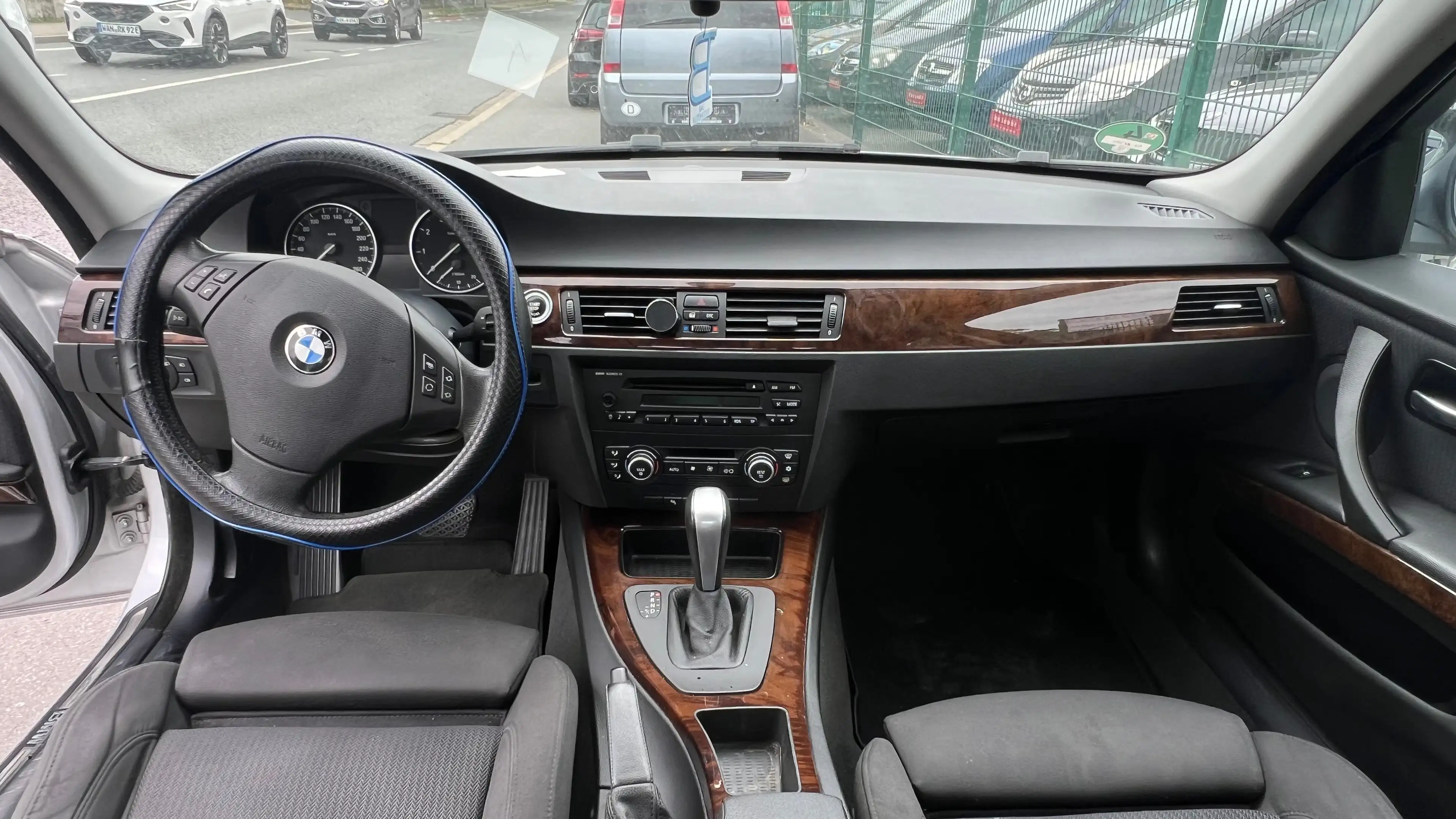 BMW 325 3er 325i Aut. Edition Sport — photo 9