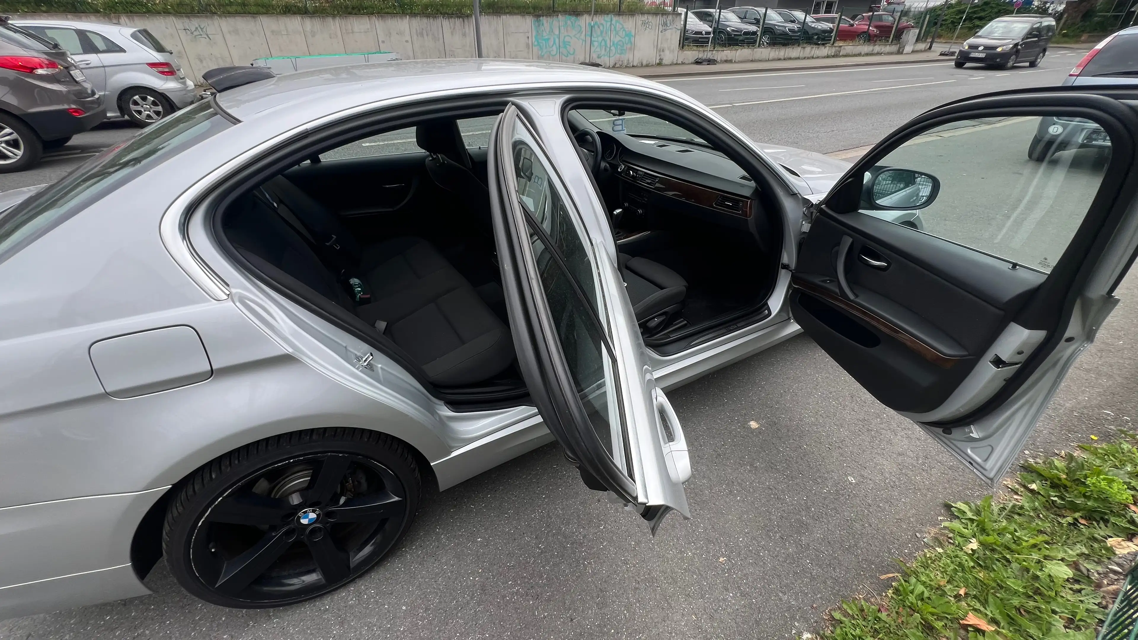 BMW 325 3er 325i Aut. Edition Sport — photo 11