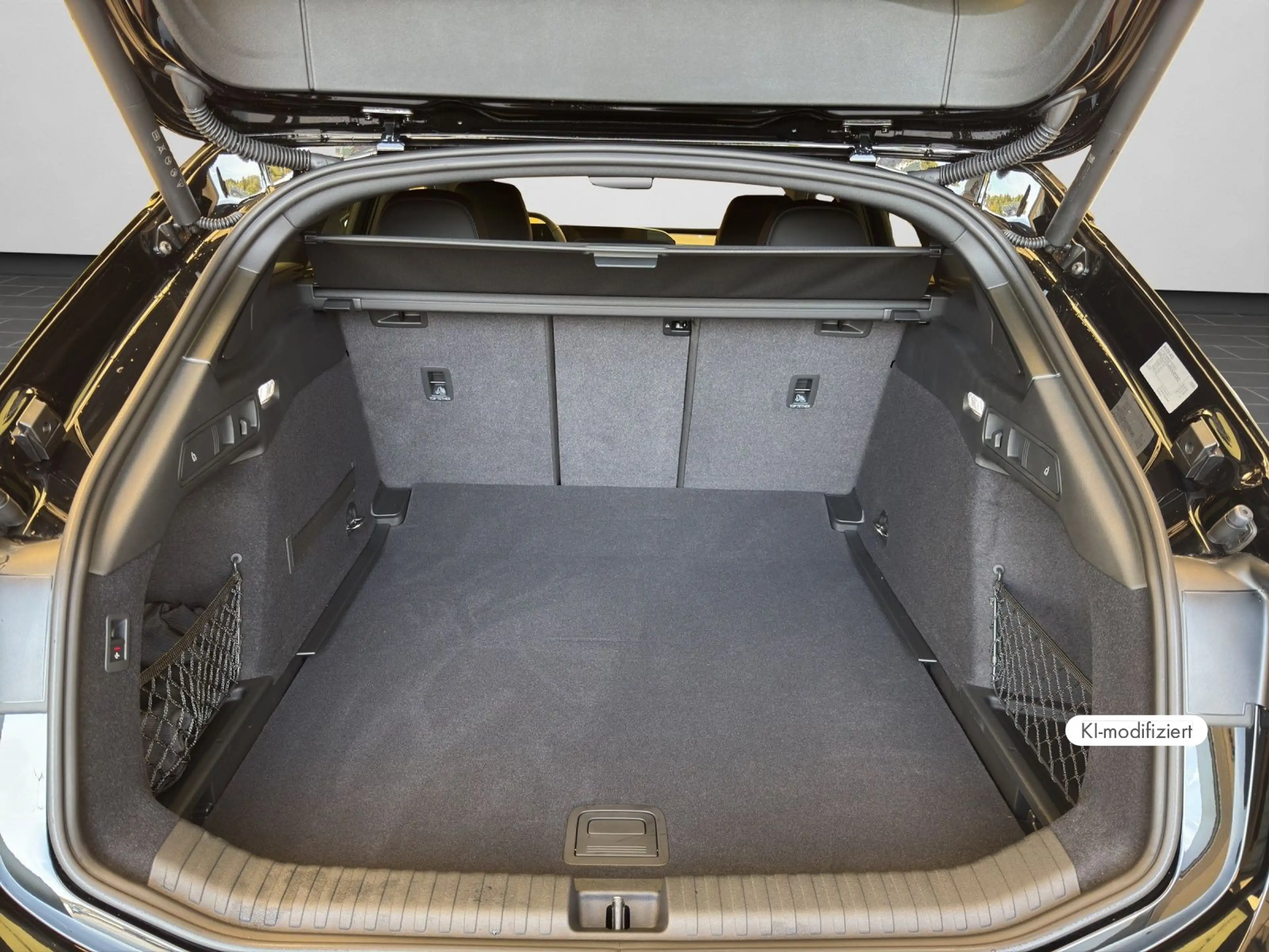 Audi A6 e-tron performance  S line business 270 — photo 15