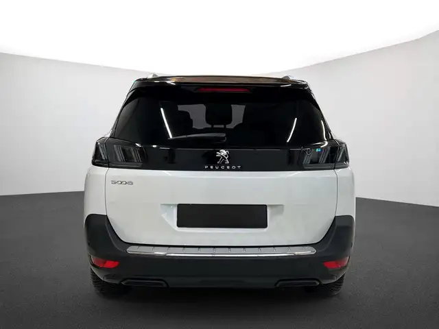 Peugeot 5008 view 3