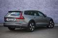 Volvo V60 Cross Country 2.0 T5 AWD Pro Fin. € 728 p/m | Intellisafe Pro Li Grijs - thumbnail 3