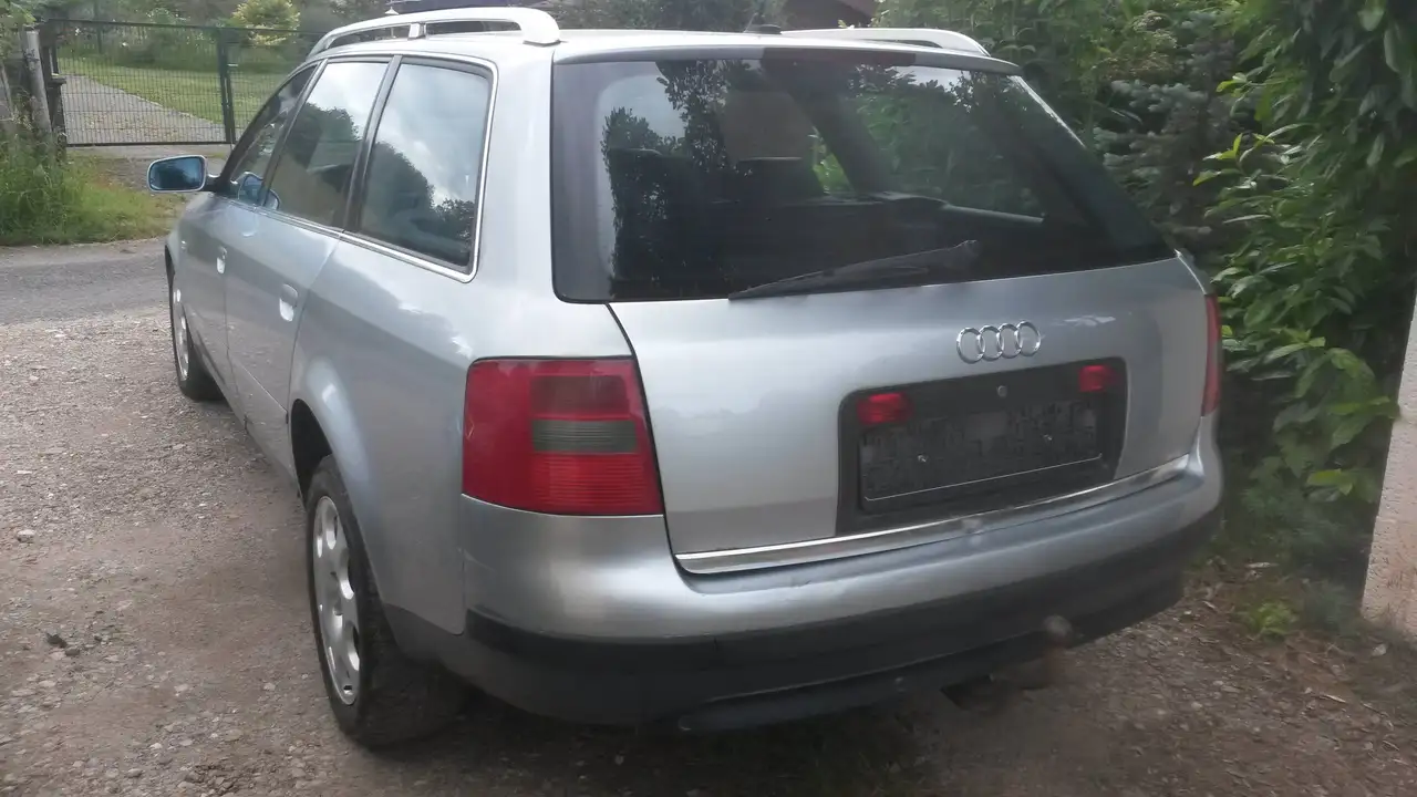 Audi A6 Avant 2.8 quattro, foto 4