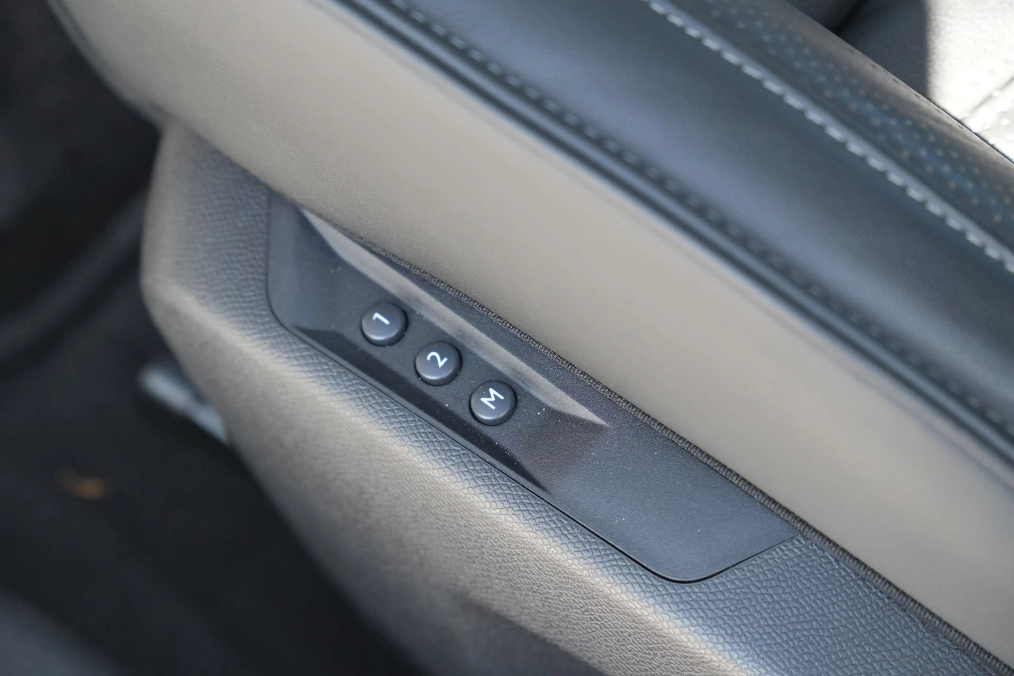 DS Automobiles DS 4 E-Tense Bastille+ Stoelverwarming/Koeling - Massag — photo 45