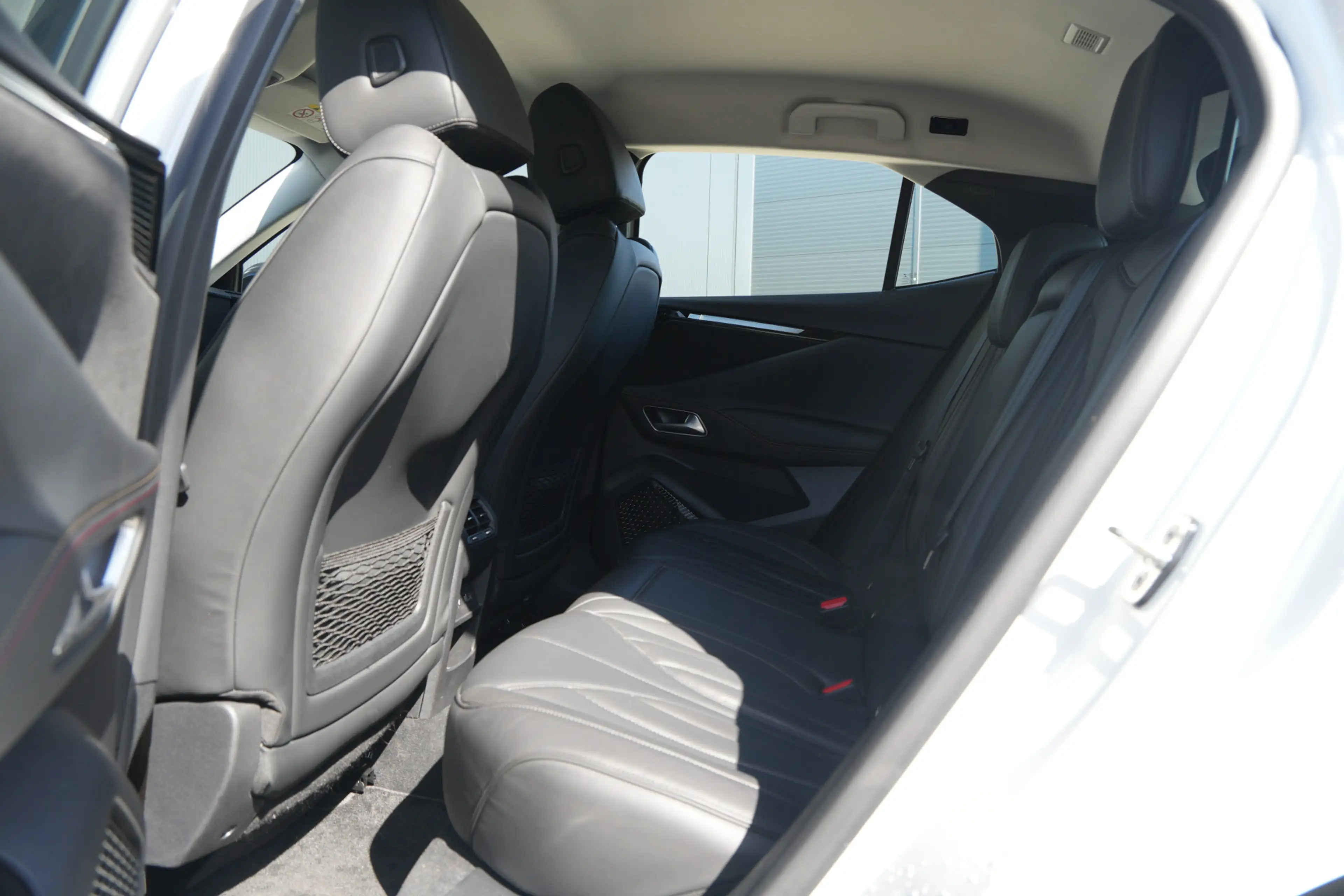 DS Automobiles DS 4 E-Tense Bastille+ Stoelverwarming/Koeling - Massag — photo 16