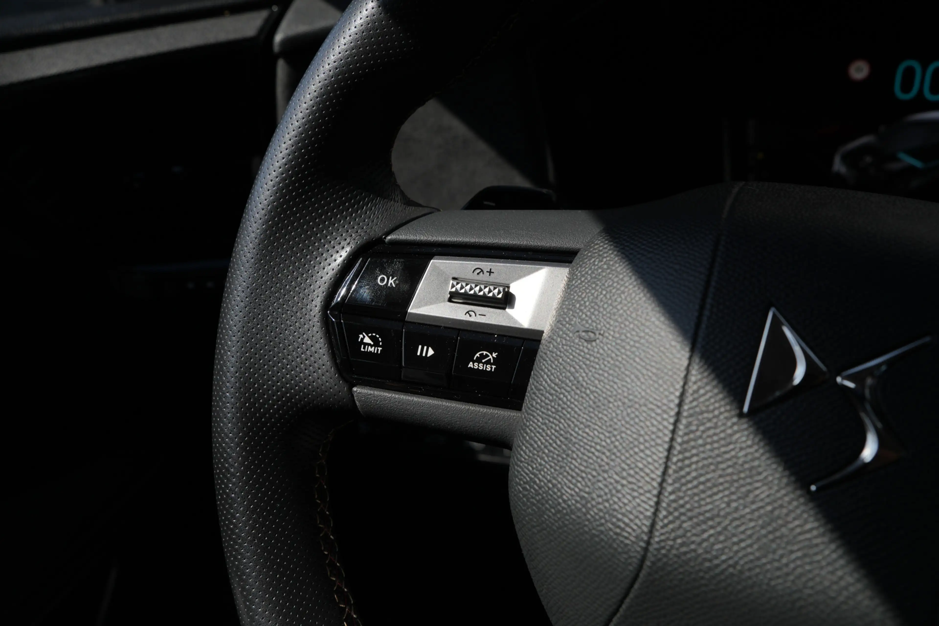 DS Automobiles DS 4 E-Tense Bastille+ Stoelverwarming/Koeling - Massag — photo 20