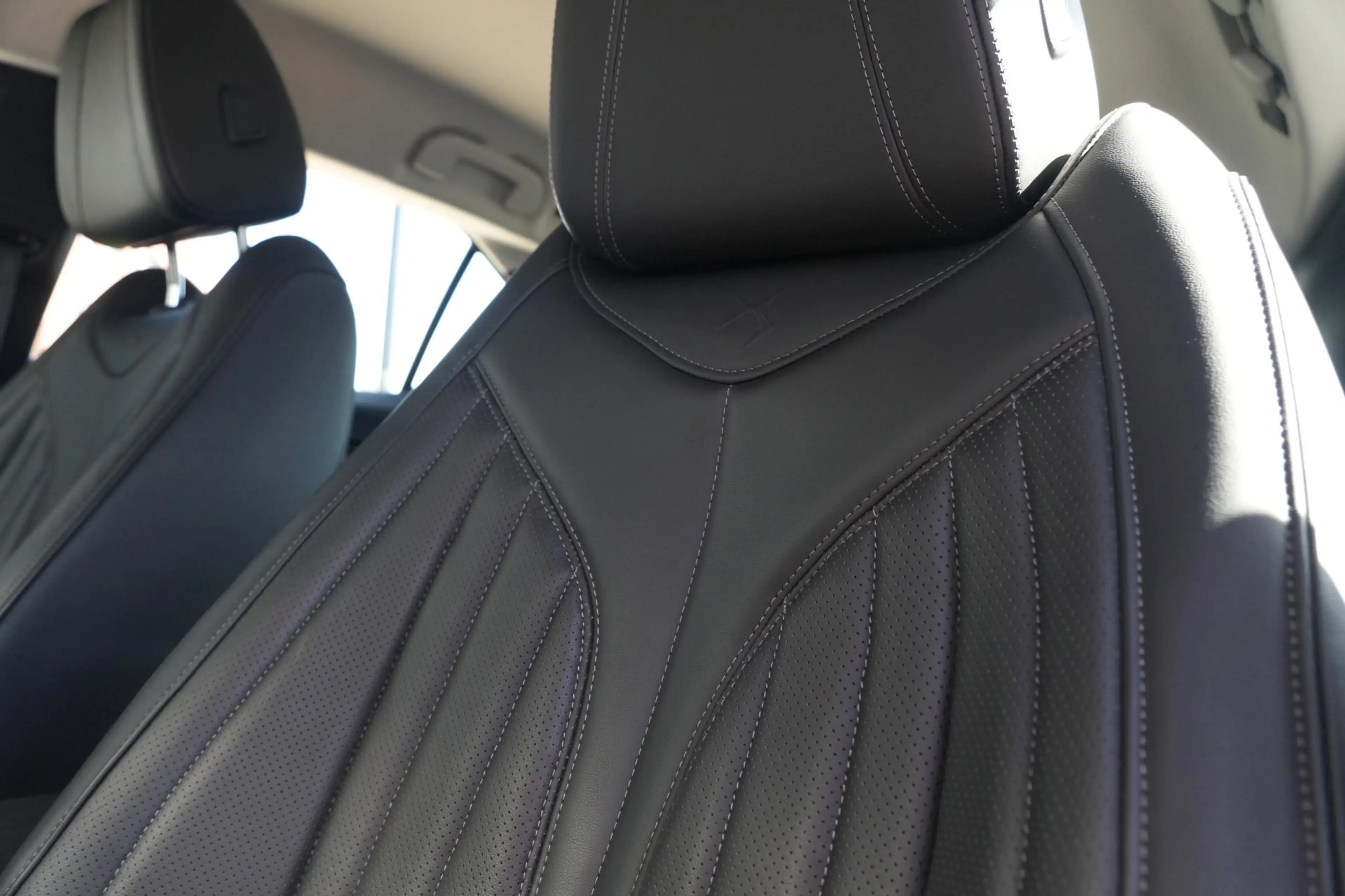 DS Automobiles DS 4 E-Tense Bastille+ Stoelverwarming/Koeling - Massag — photo 44