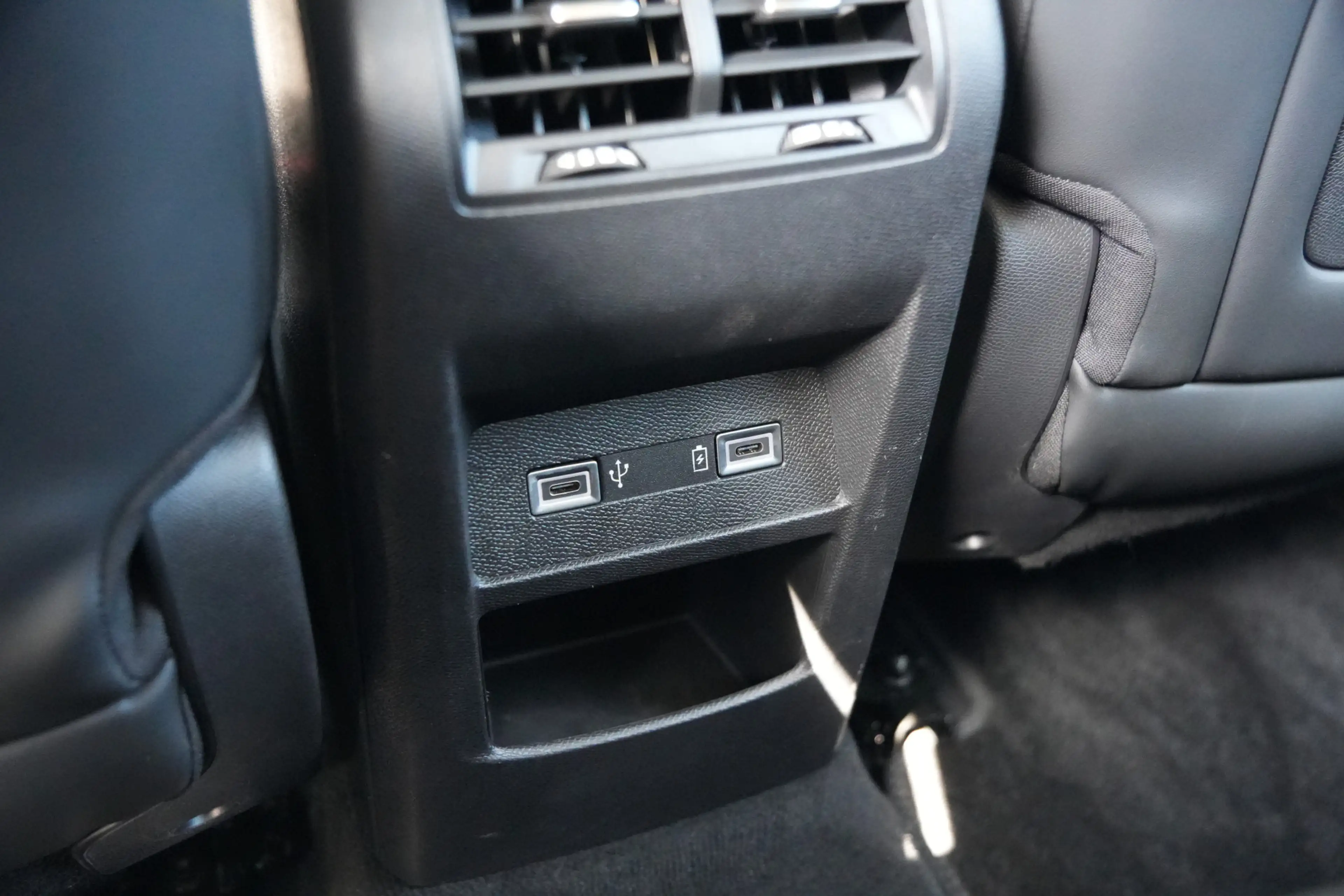 DS Automobiles DS 4 E-Tense Bastille+ Stoelverwarming/Koeling - Massag — photo 40