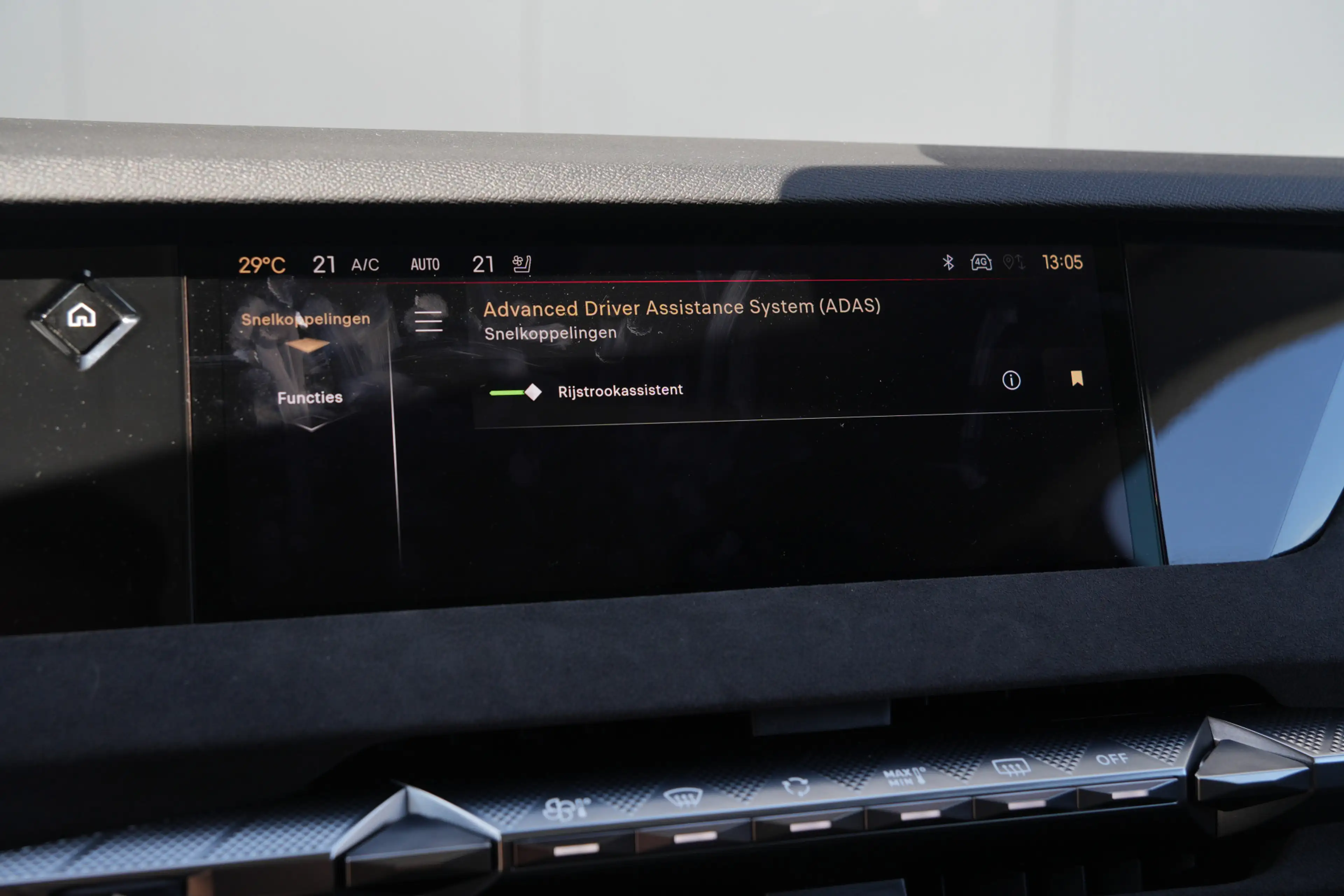 DS Automobiles DS 4 E-Tense Bastille+ Stoelverwarming/Koeling - Massag — photo 28
