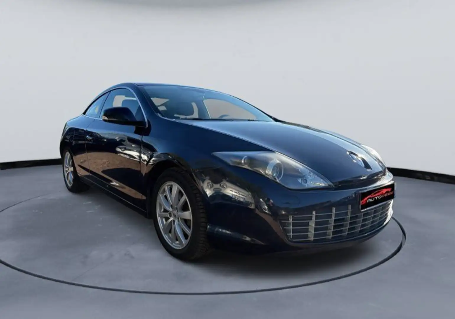 Renault Laguna Coupé 2.0 dCi 150 CH - 2