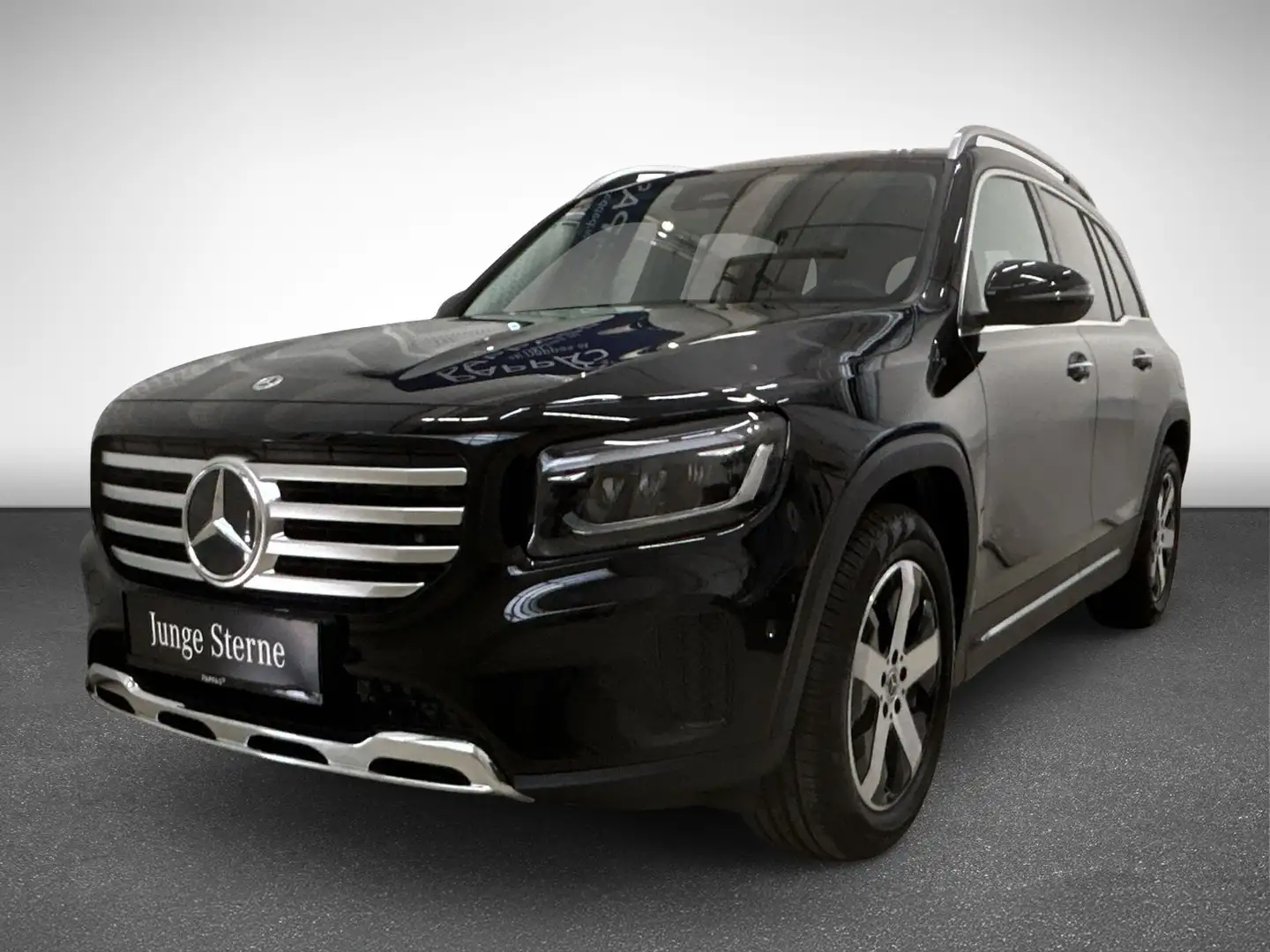 Mercedes-Benz GLB 180 Österreich-Edition PTS Cam Navi Wide AHK Schwarz - 2
