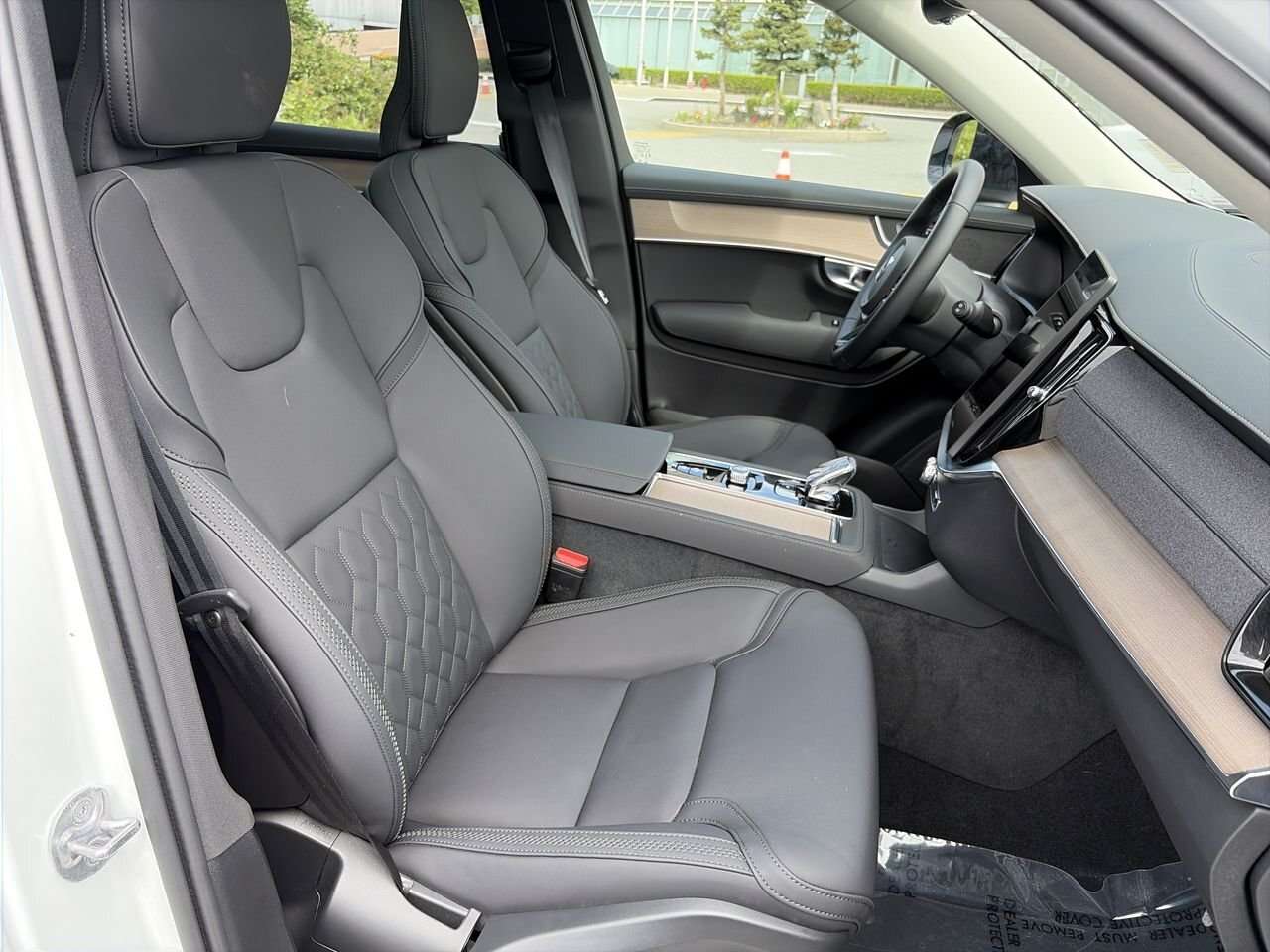 2026 Volvo XC90 Plus Dark Theme Incoming Unit ETA end of April | H thumb 33