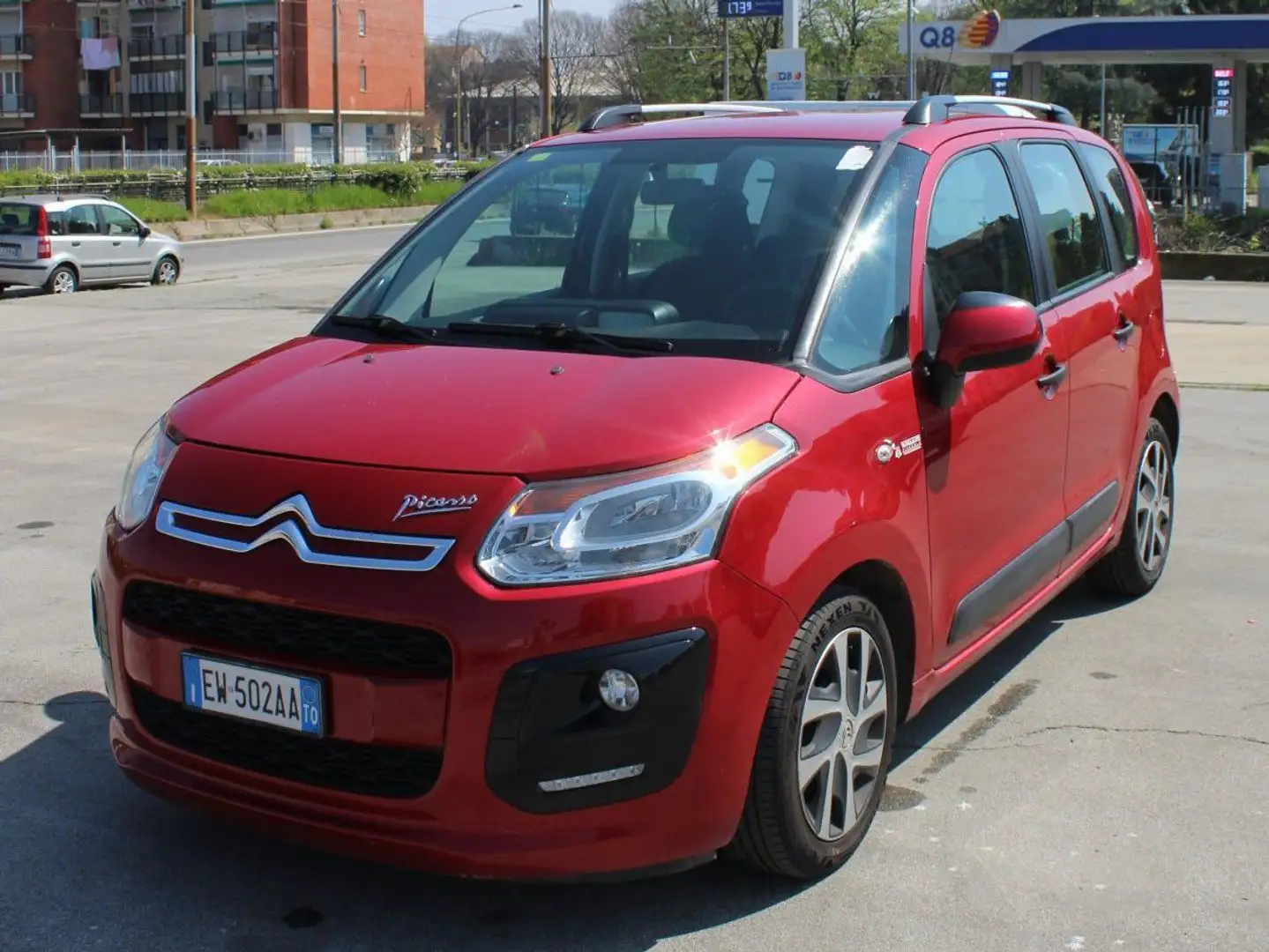 Citroen C3 Picasso 1.4 vTi Červená - 1