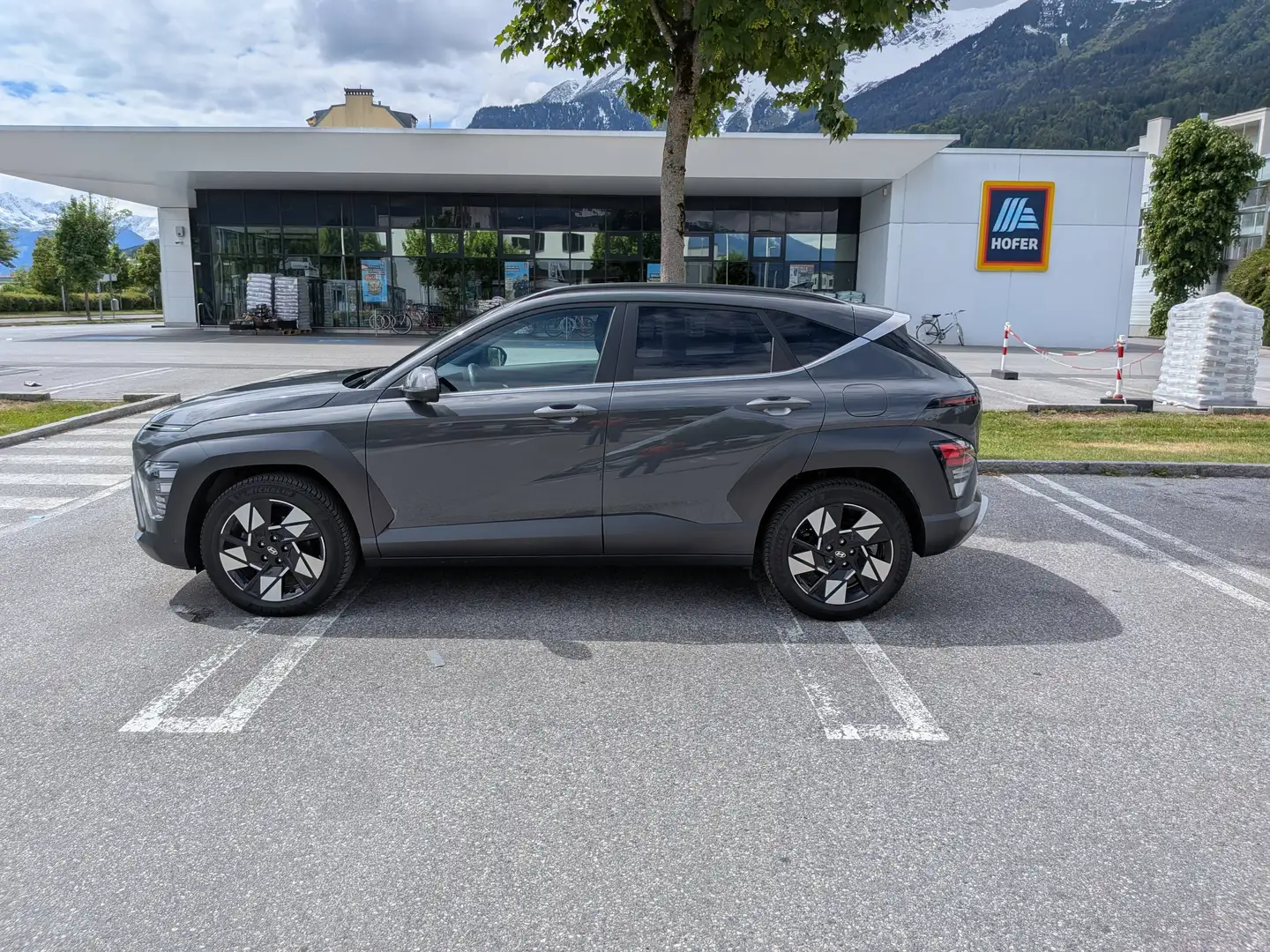 Hyundai KONA Kona 1,0 T-GDi 2WD Prestige Line Prestige Line Grau - 2