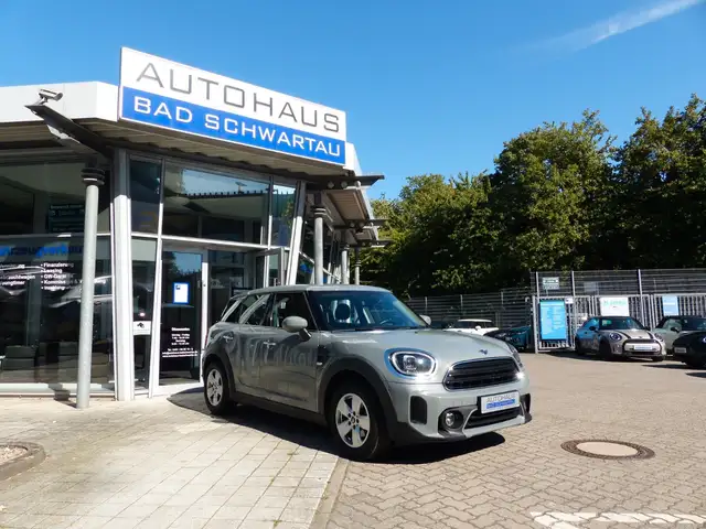 MINI One Countryman Essential Trim, Apple CP, LED uvm